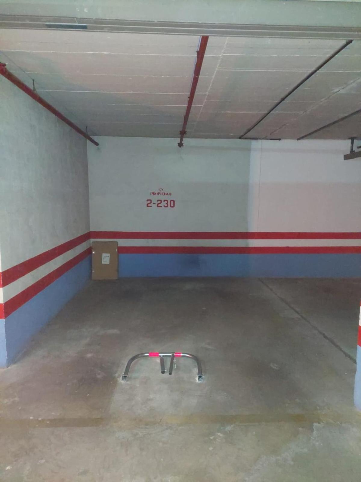 Apartment Centrolinares Con Parking