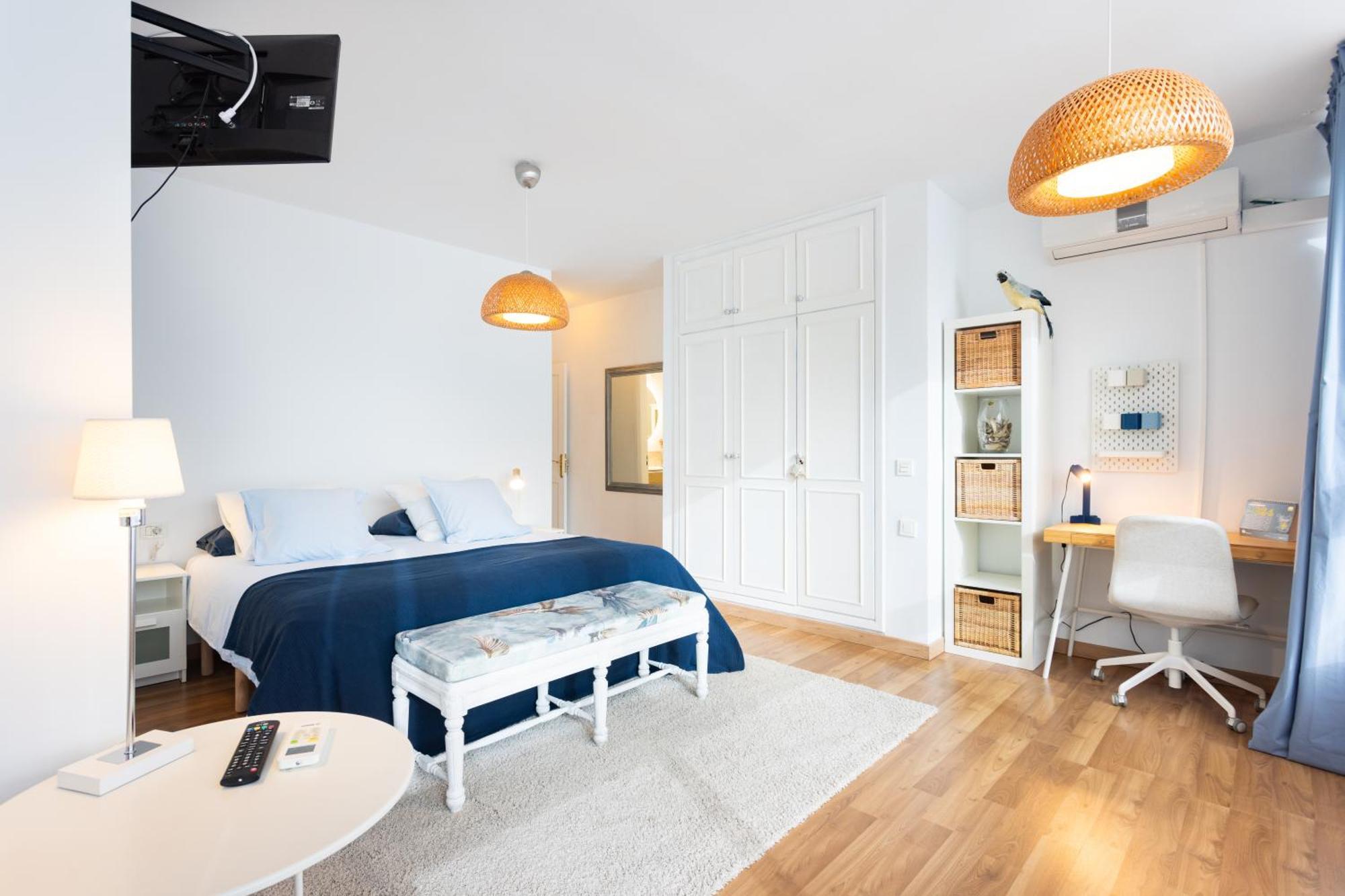 Home2book Lighthouse Stunning Sea View Apartment