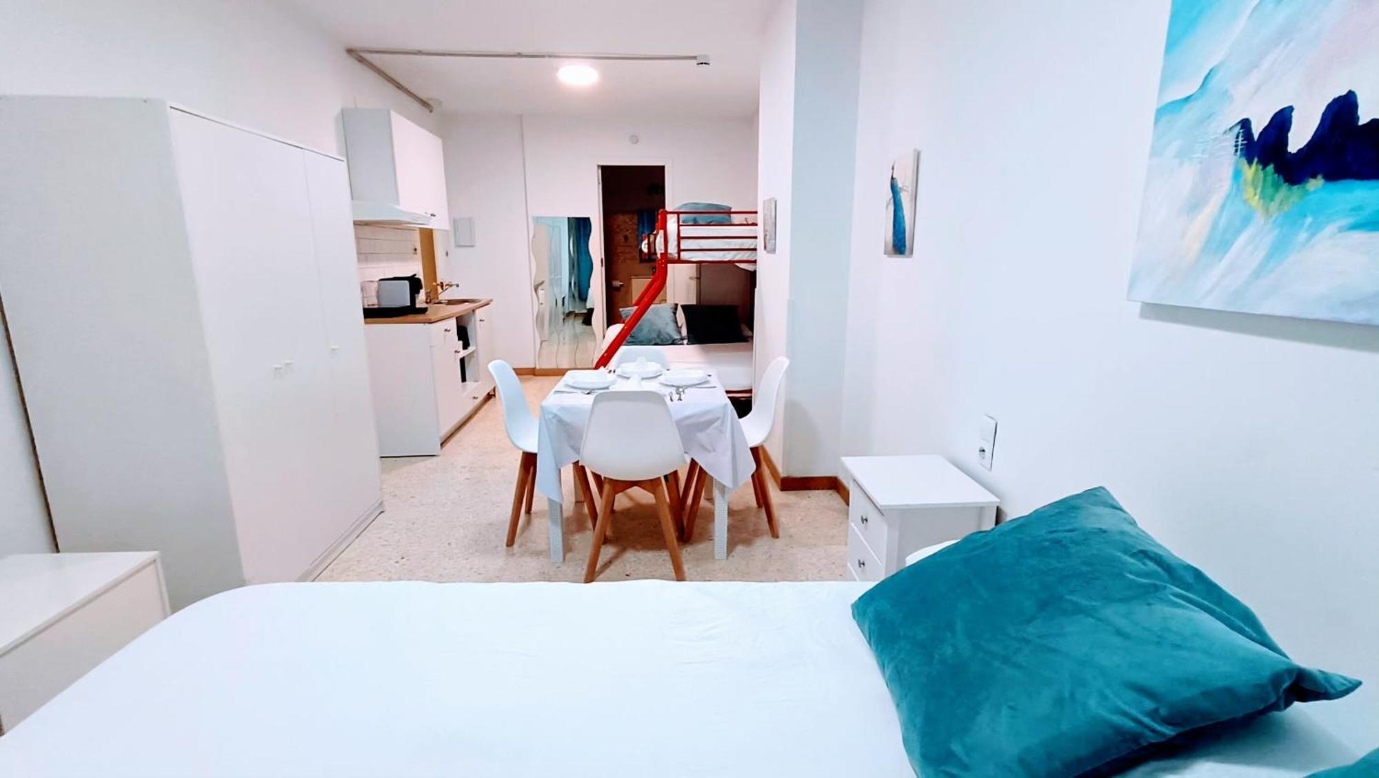 Estudios Apartamento Badalona