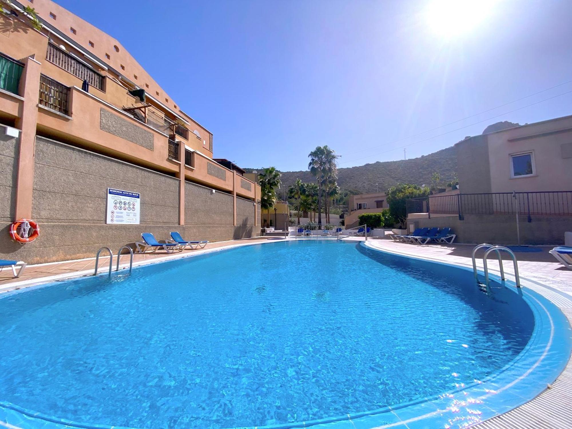 Tropicalidays Altos Del Roque Apartamento *