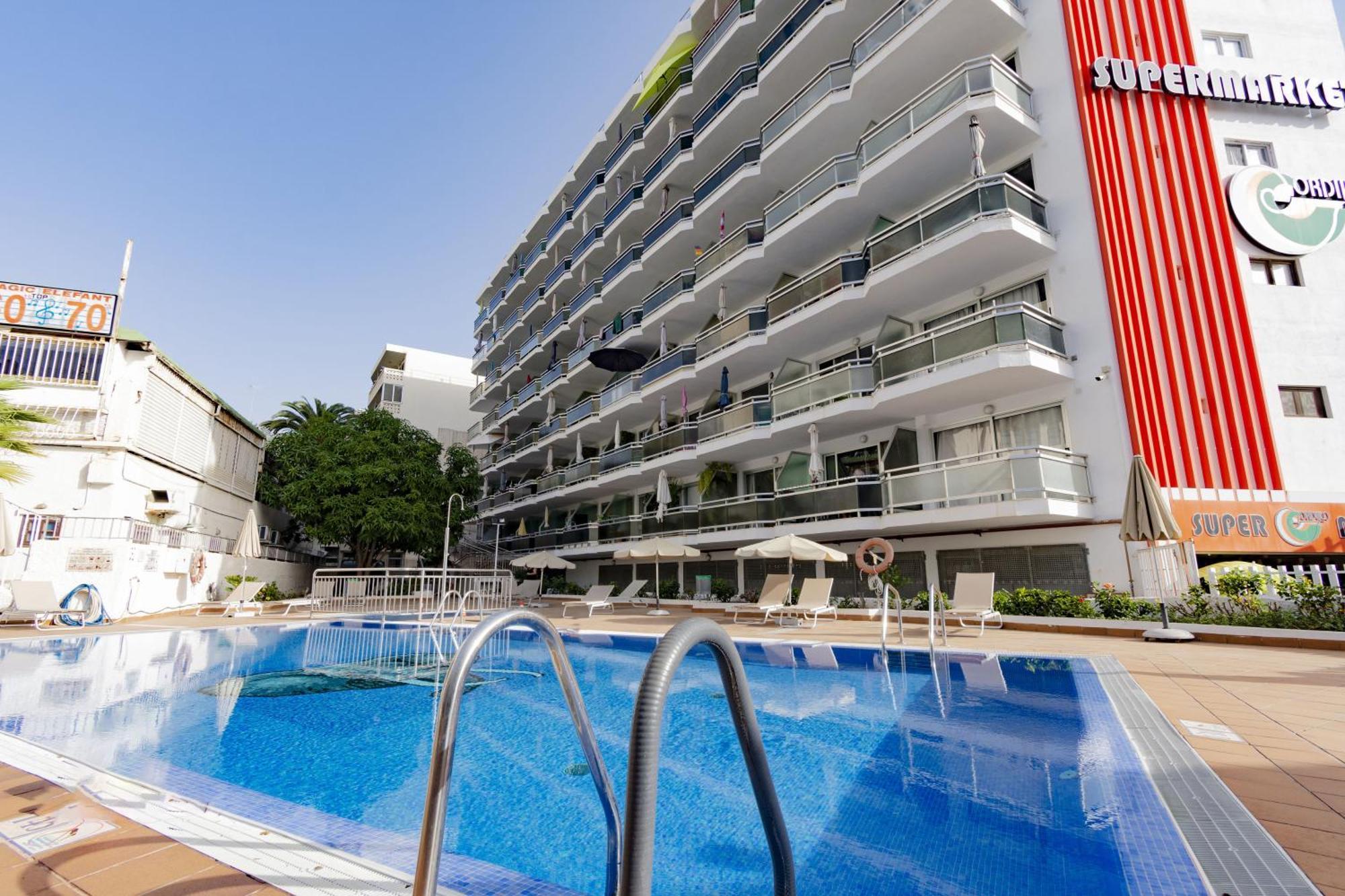 Apartment The White Corner By Homestaygrancanaria *
