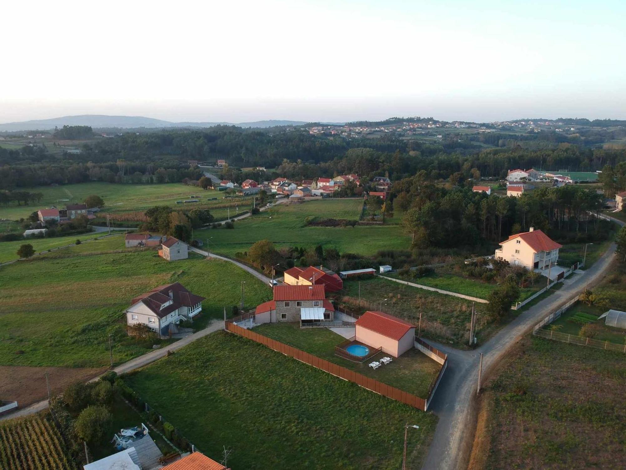 Ag Carballo Jardin Y Playa A 14km Holiday home *