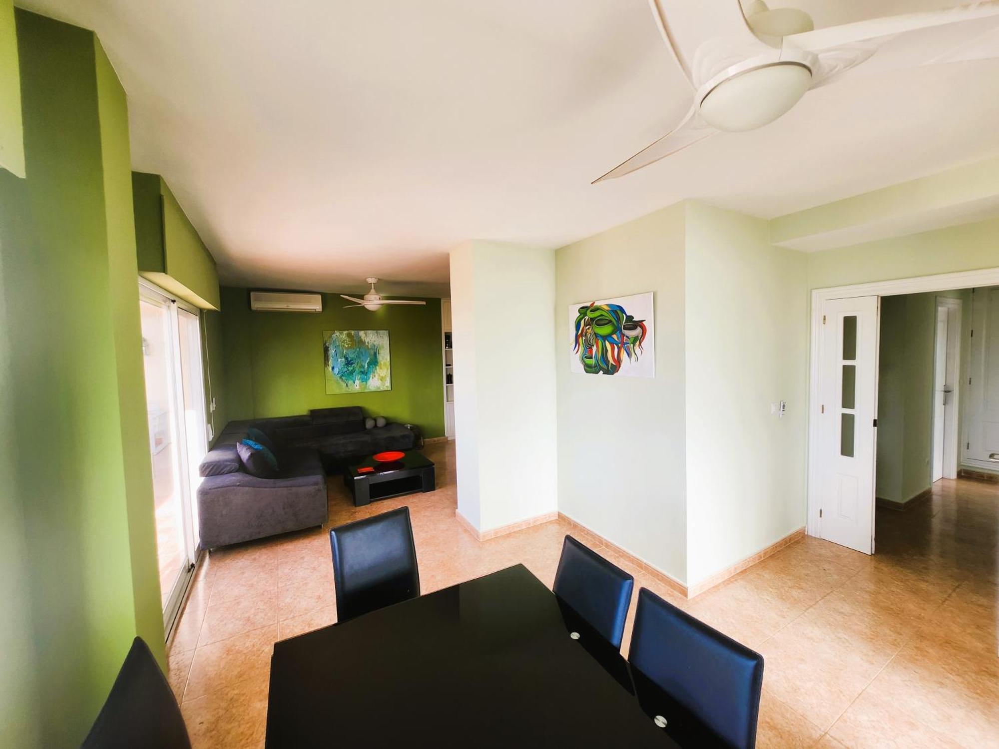 Apartamento ático Zona Veneziola, *