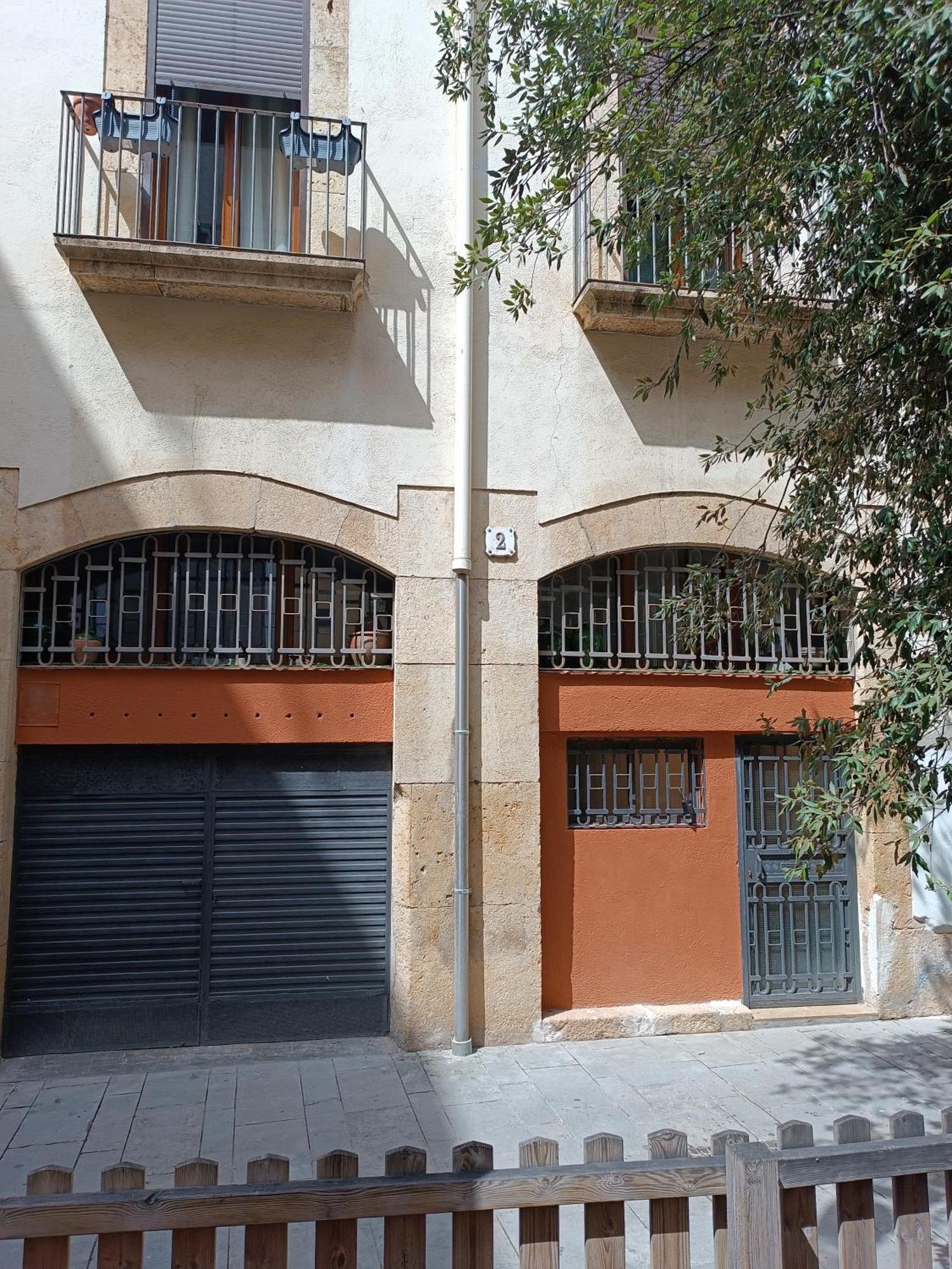 Petra -old With Terrace And Barbecue- * Tarragona