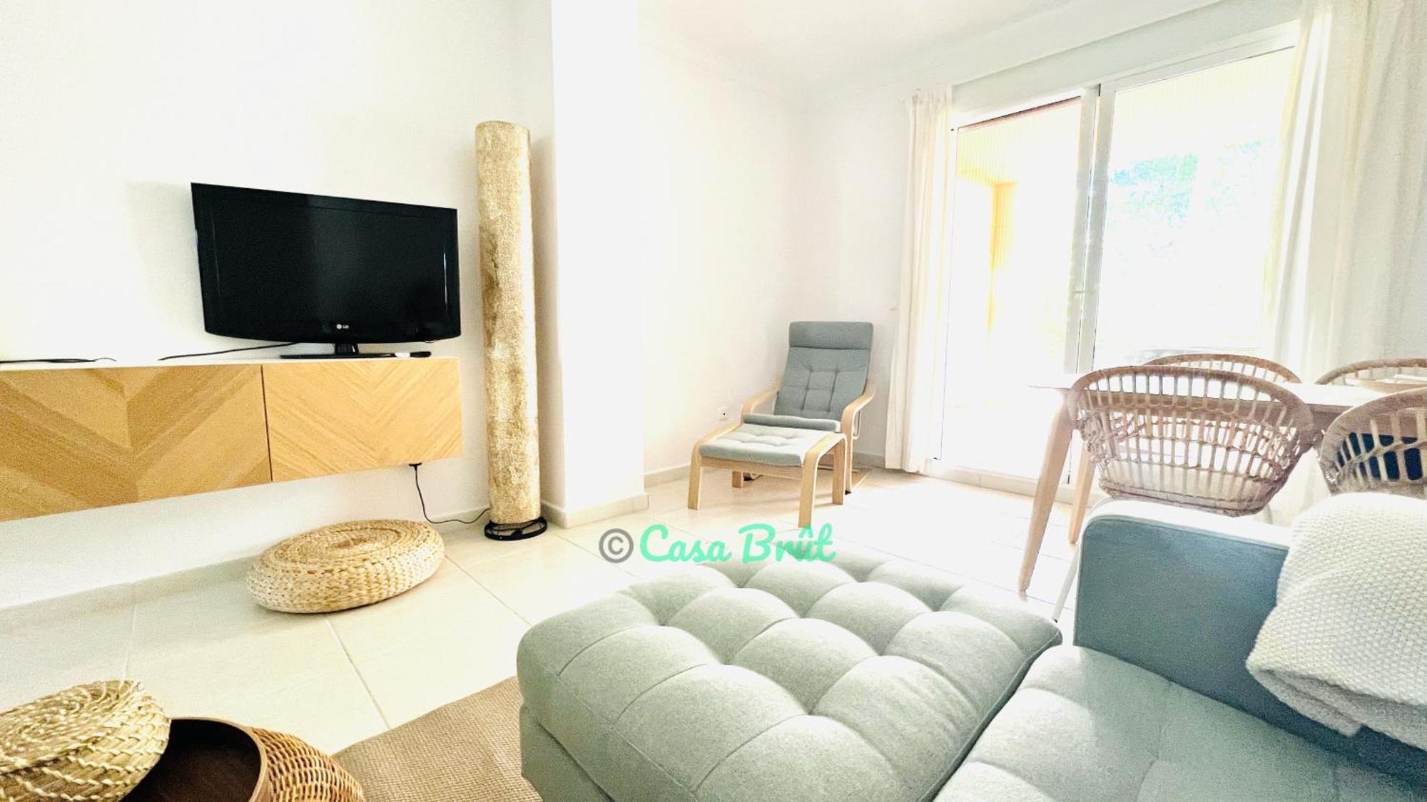 Apartamento Casa Brut - Nova *