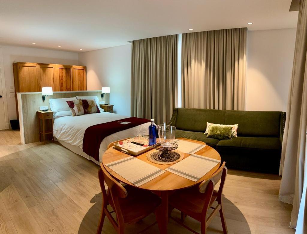Turisticos La Plaza Aparthotel