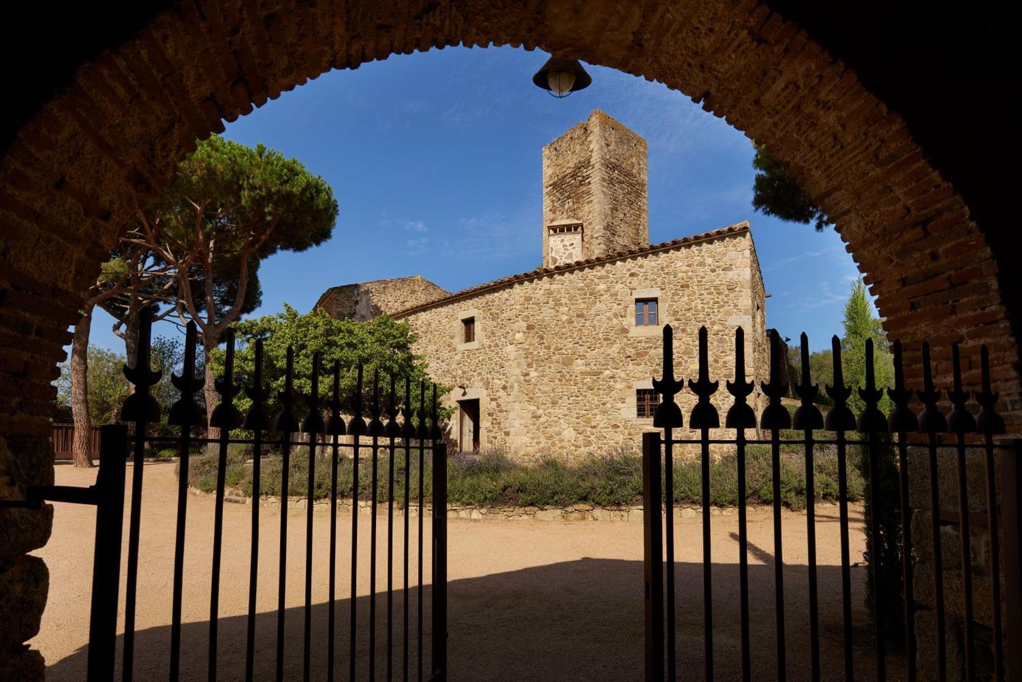 Country house Masia Torre Lloreta S.xiii *