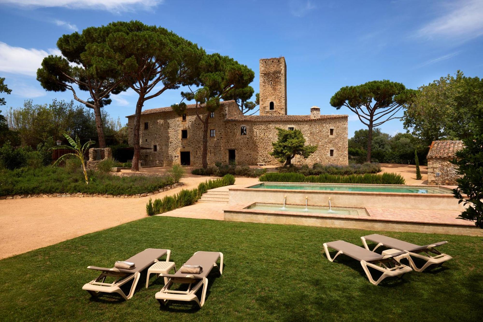 Masia Torre Lloreta S.xiii Country house Calonge (Catalonia)