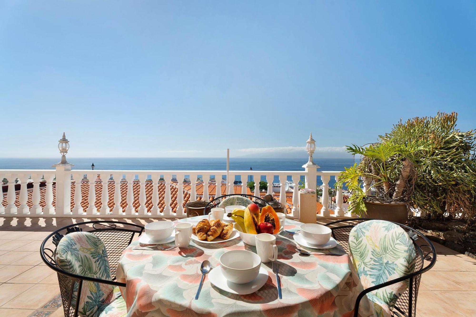 Casa Carla Private, Pool, Air By Paramount Holidays *