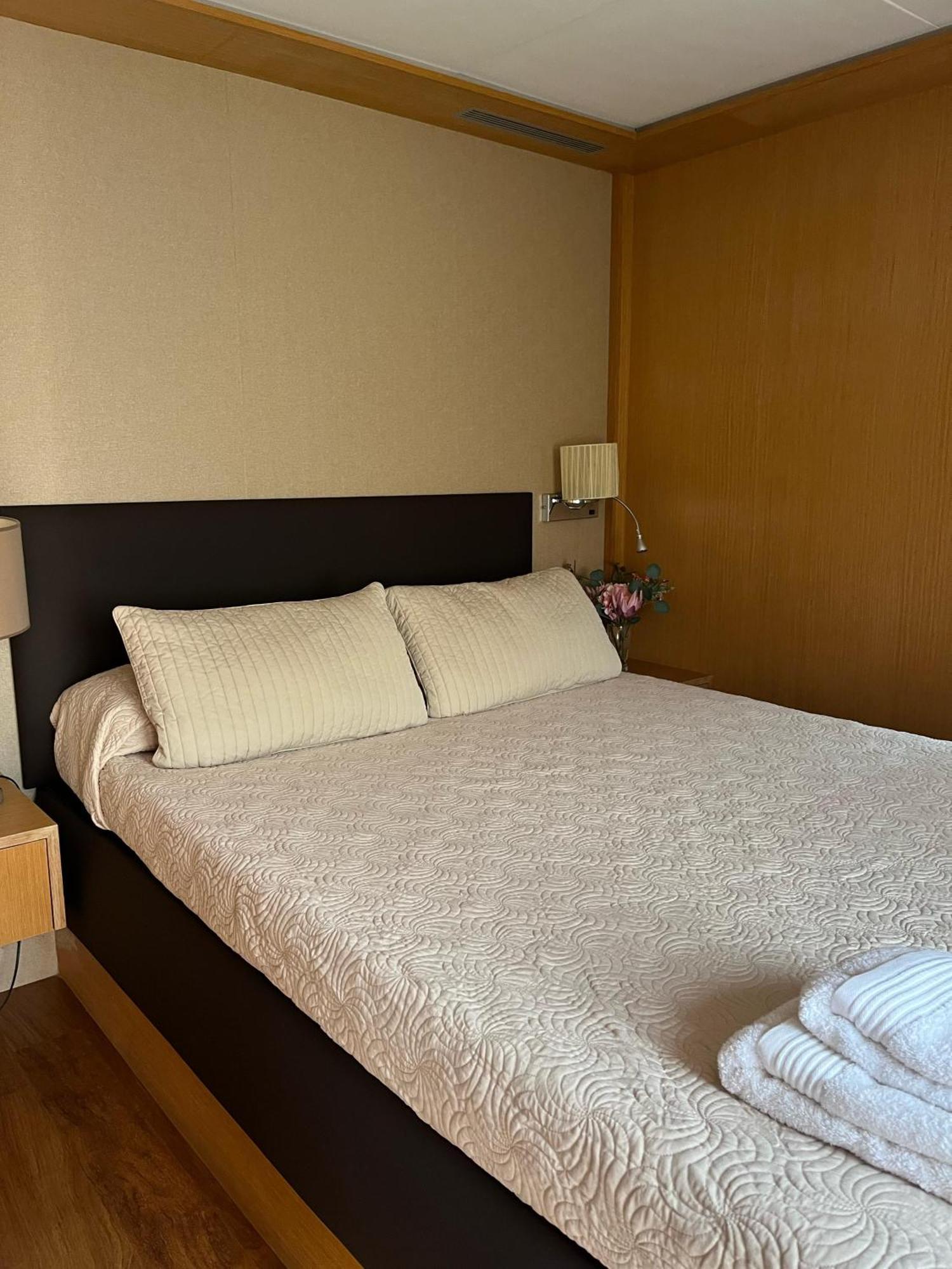 Botel Casa Flotante Con Encanto En - Murcia
