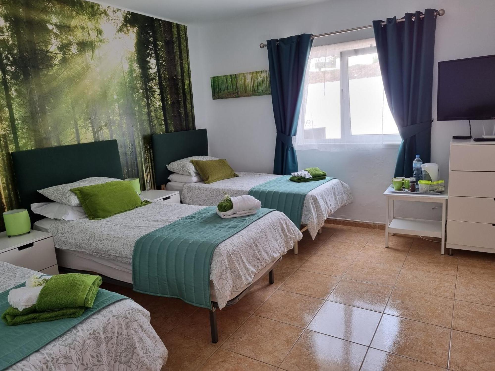 Feliza Habitación en casa particular Güime