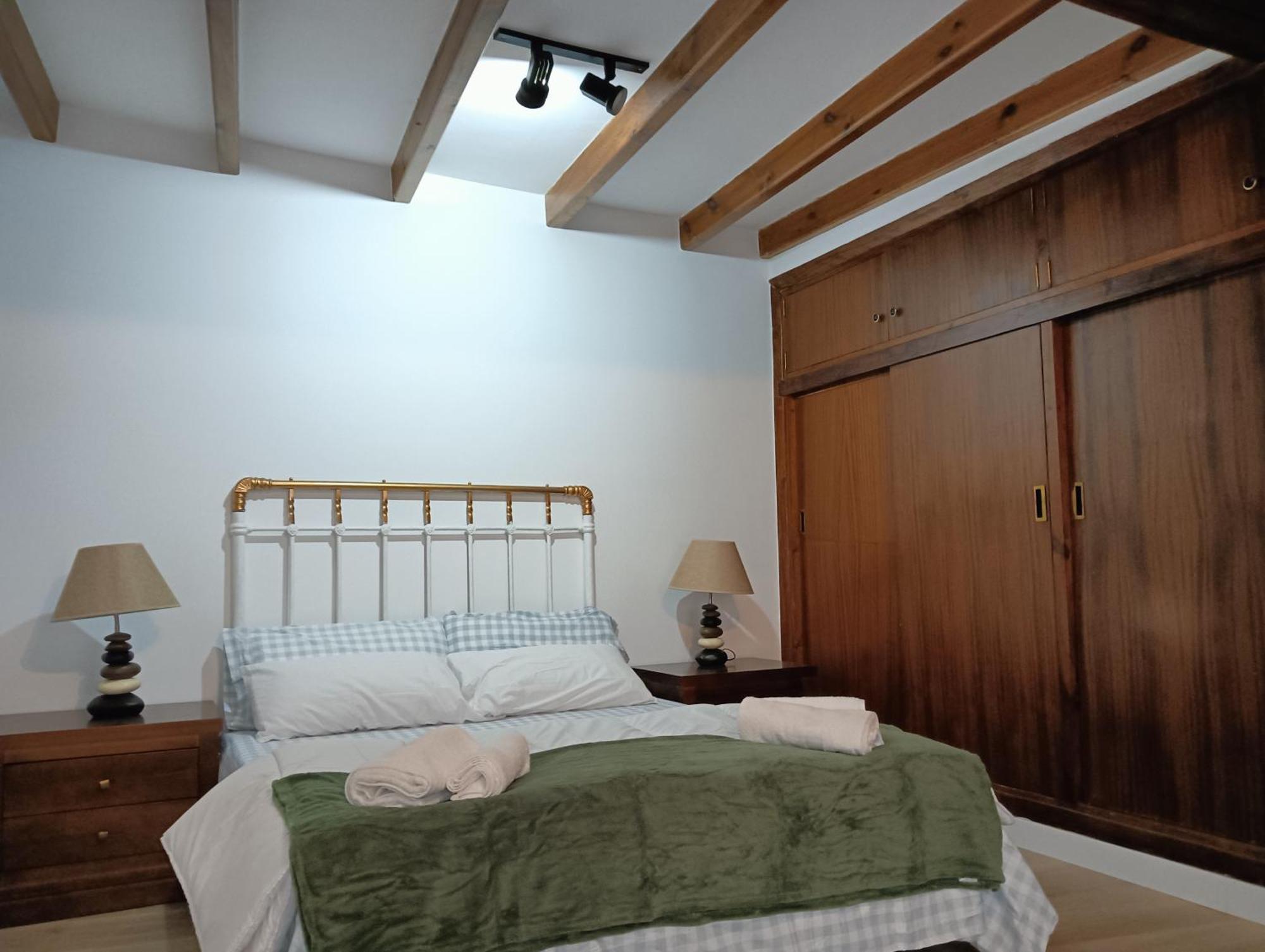 La Casa De La Plaza * Güéjar Sierra