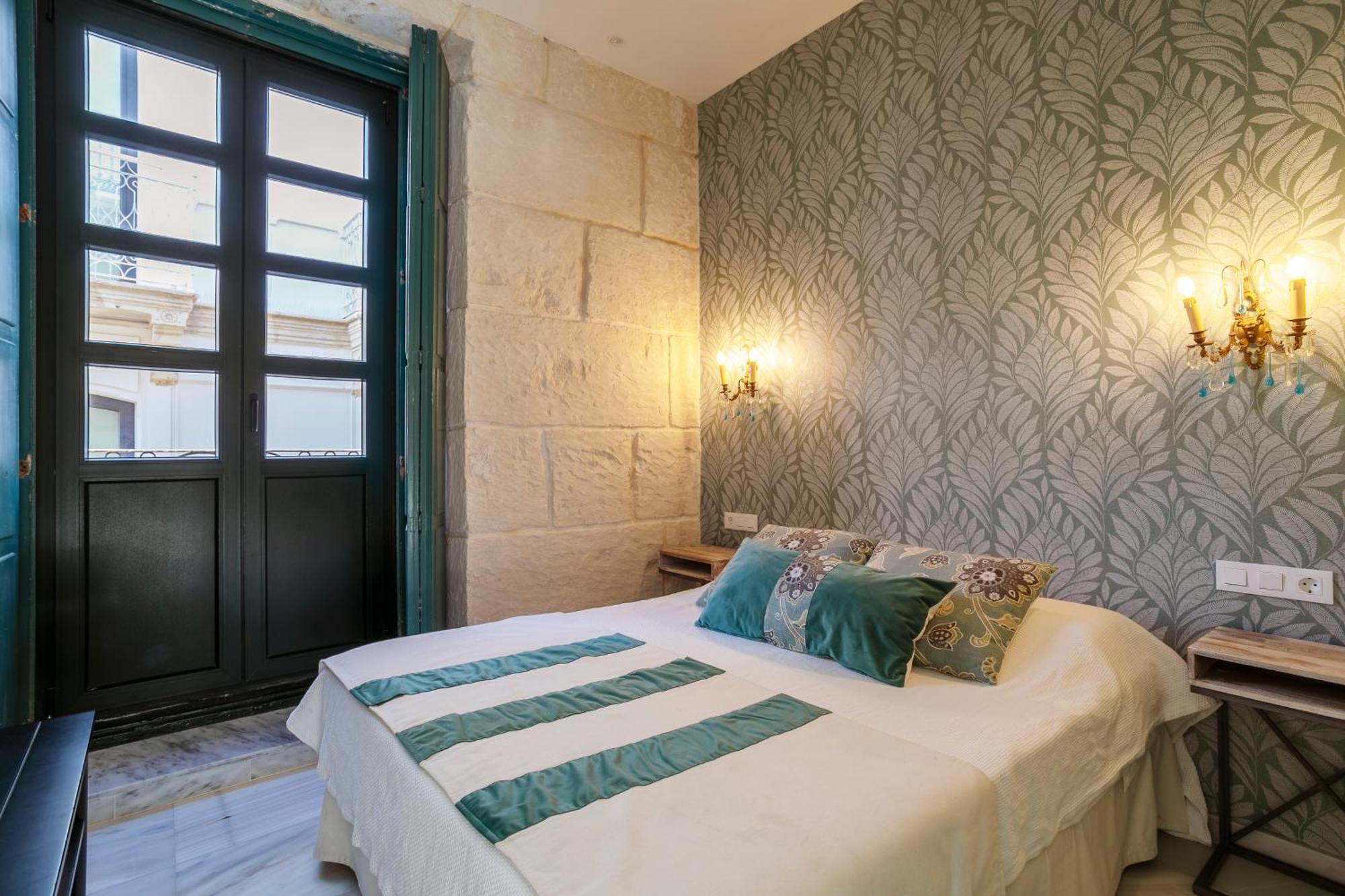 Luces De Catedral Apartment Alicante
