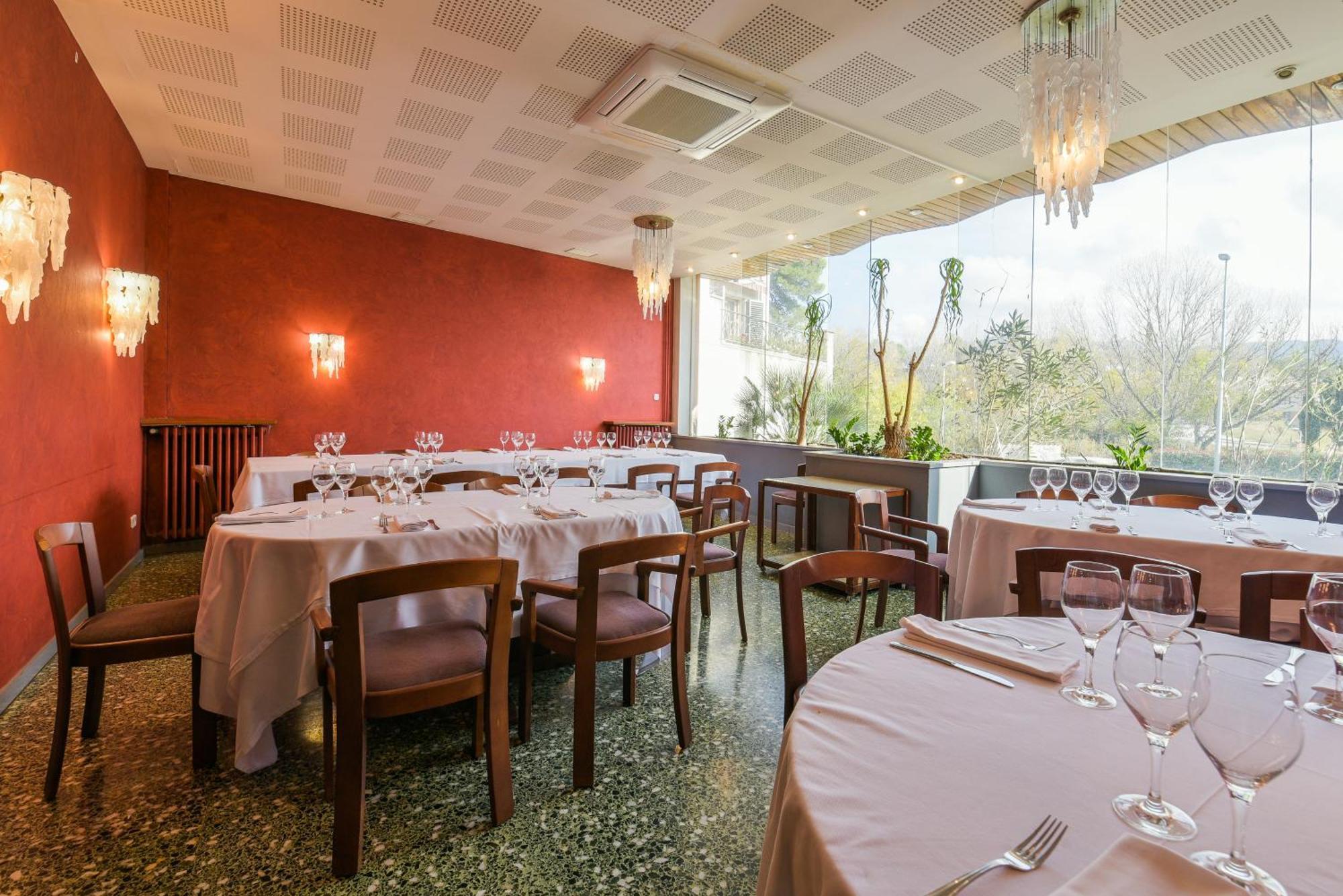 Robert Hotel 2*