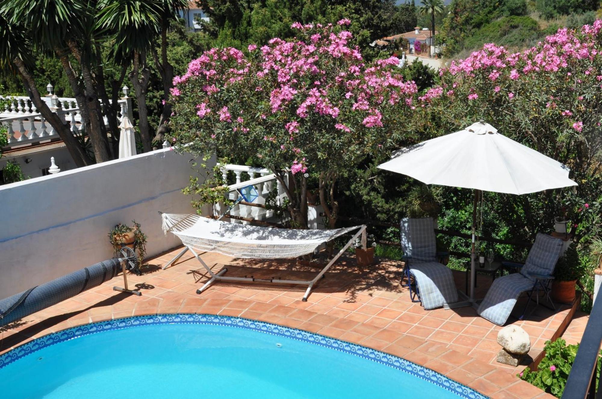 Apartamento Casa Casandra , Urbanisation Dona Pilar - Beautiful, Peaceful & Tranquil *
