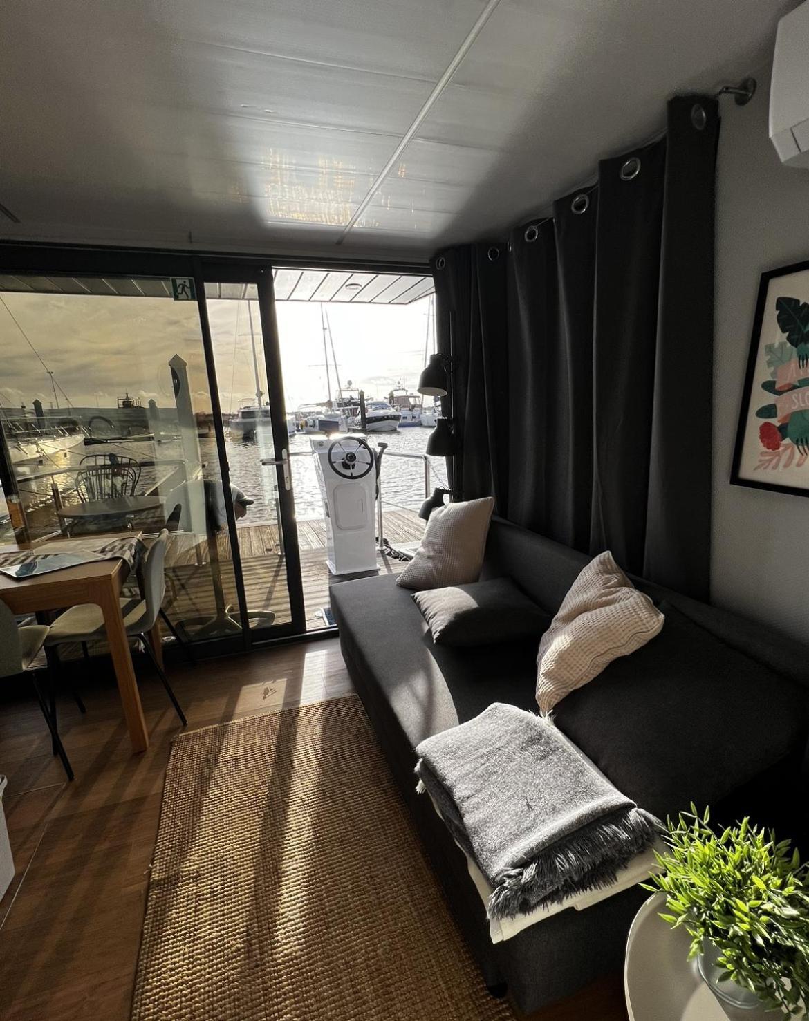 Casas Flotantes - Boatvillage *