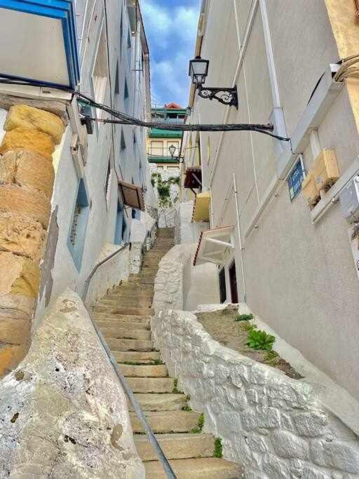 Utsa Eski Piso Con Encanto En 1ª Linea De Puerto * Bermeo