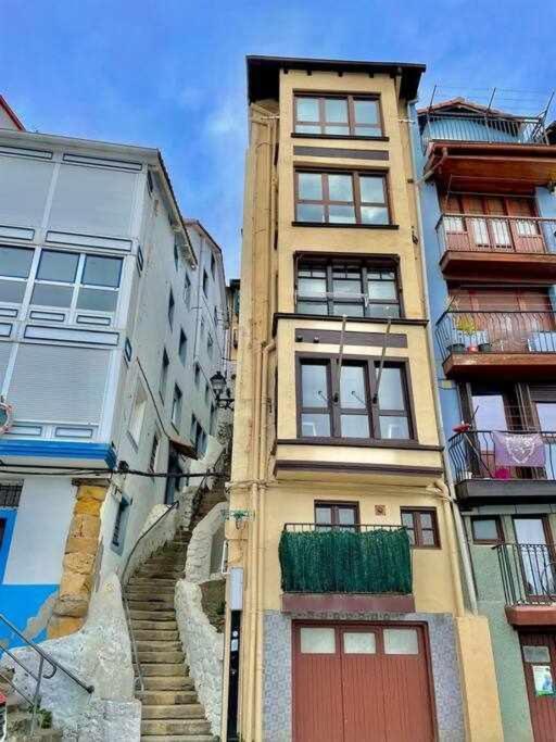 Apartment Utsa Eski Piso Con Encanto En 1ª Linea De Puerto