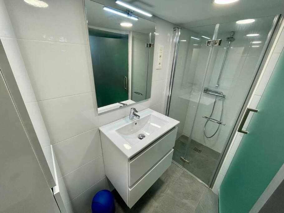 Utsa Eski Piso Con Encanto En 1ª Linea De Puerto Apartment Bermeo
