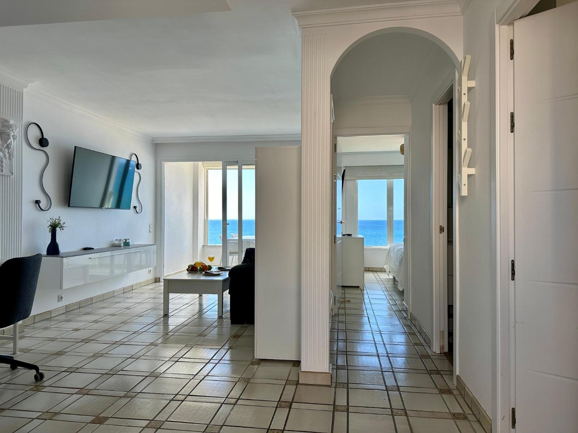 New Right On The Apartamento Arguineguin