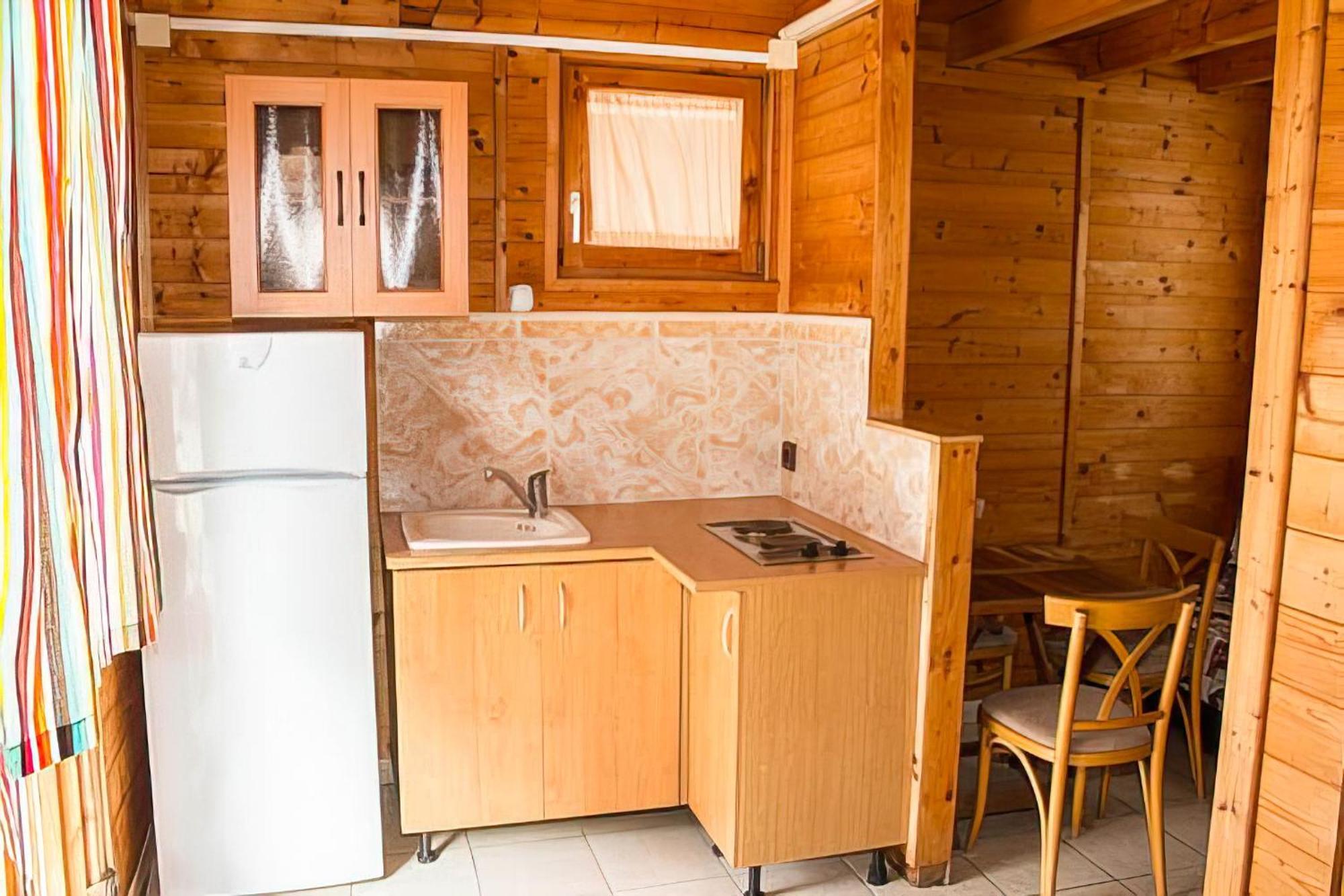 Camping Arc De Bará Camping&bungalows