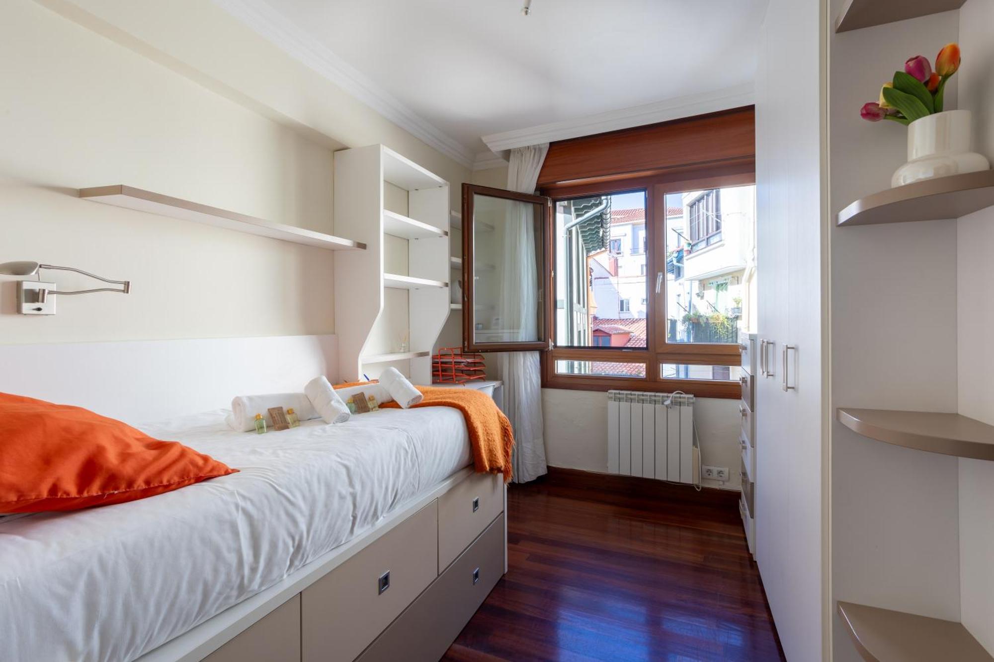 Apartment Lameragane, En El Centro Historico Junto Al Parque