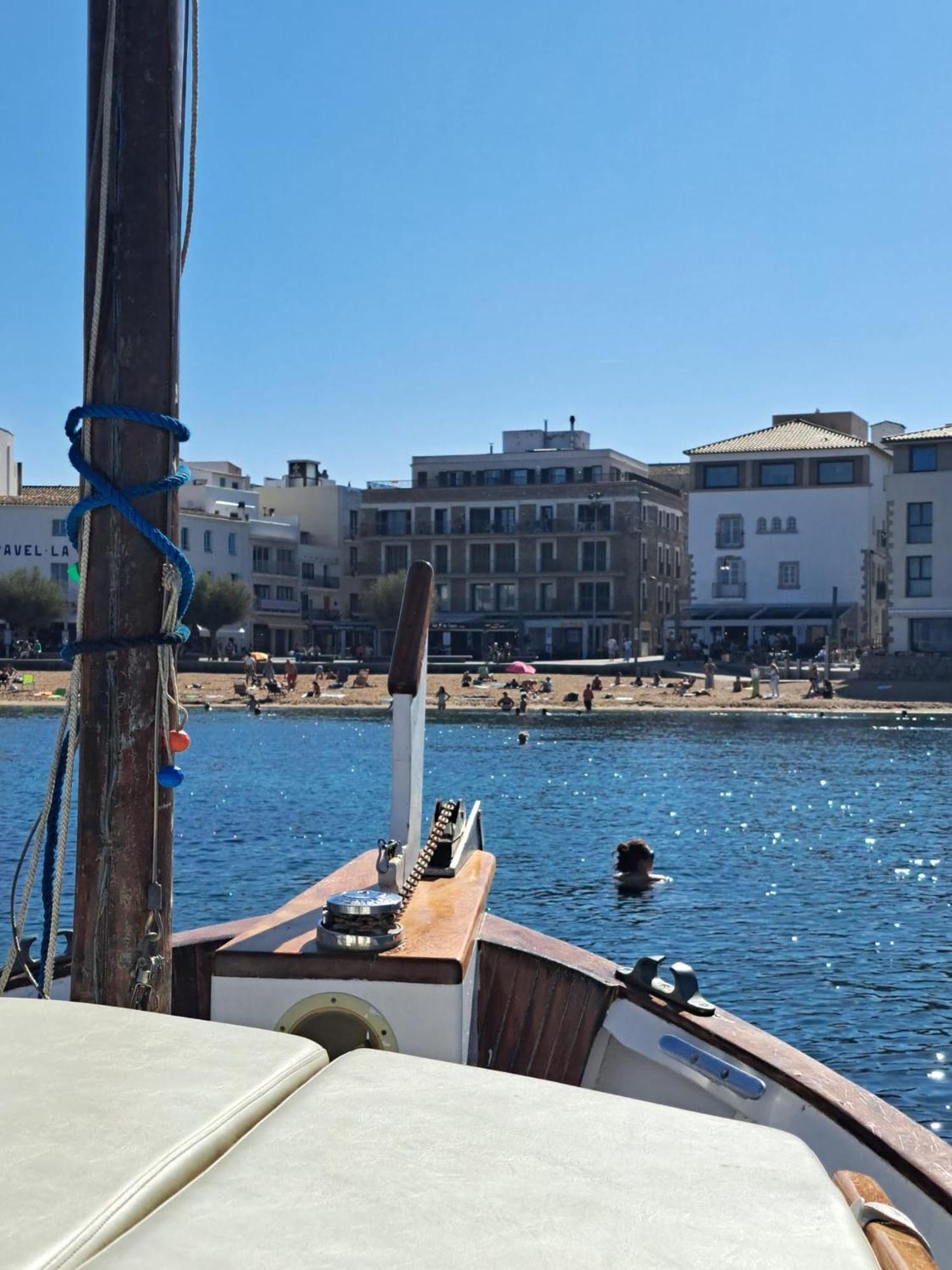Solo Atico Guest Bed and breakfast L' Escala