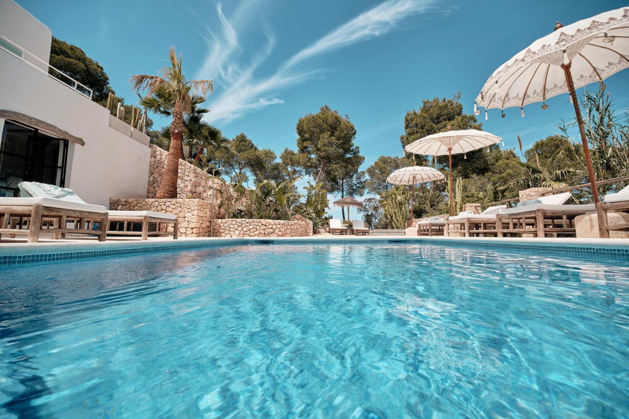 Blue Hill House, King-Of-Hill Villa With Amazing Scenery, Sunset & Sea View * Sant Josep de sa Talaia