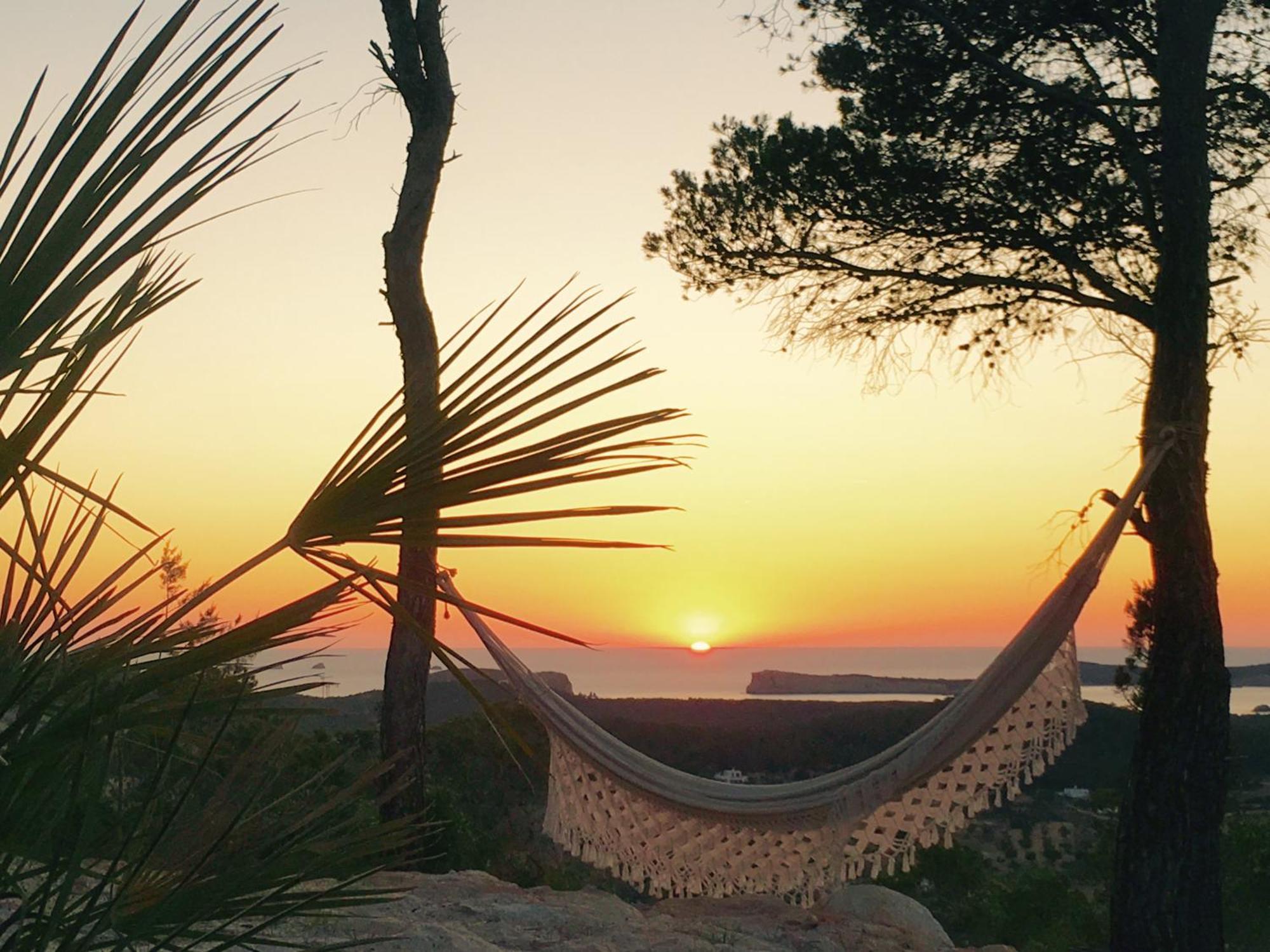 Holiday home Blue Hill House, King-Of-Hill Villa With Amazing Scenery, Sunset & Sea View