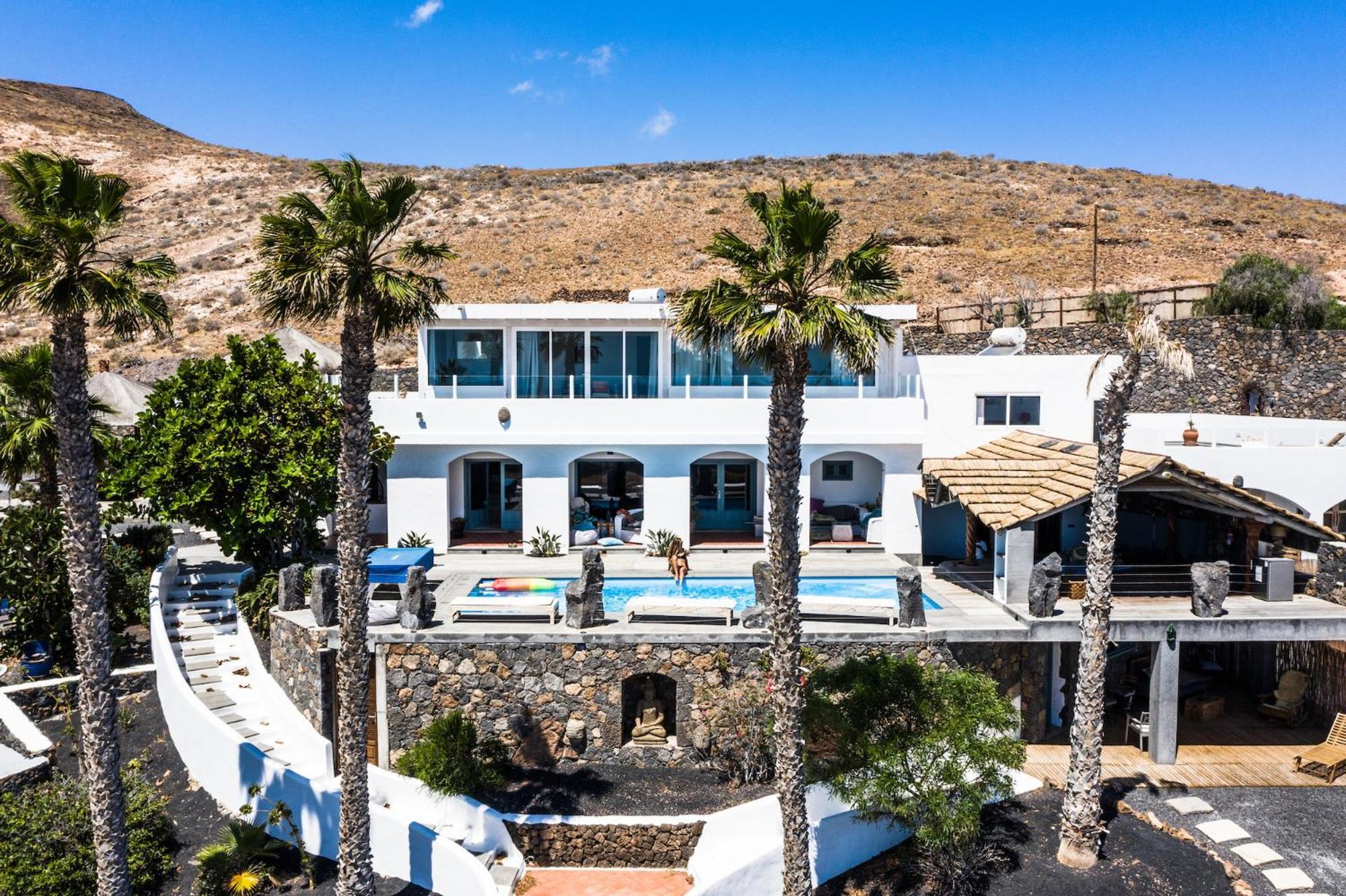Palacio&yurt Villa