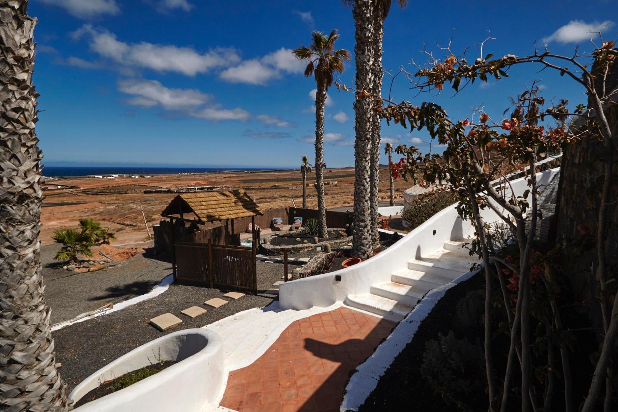 Palacio&yurt Villa