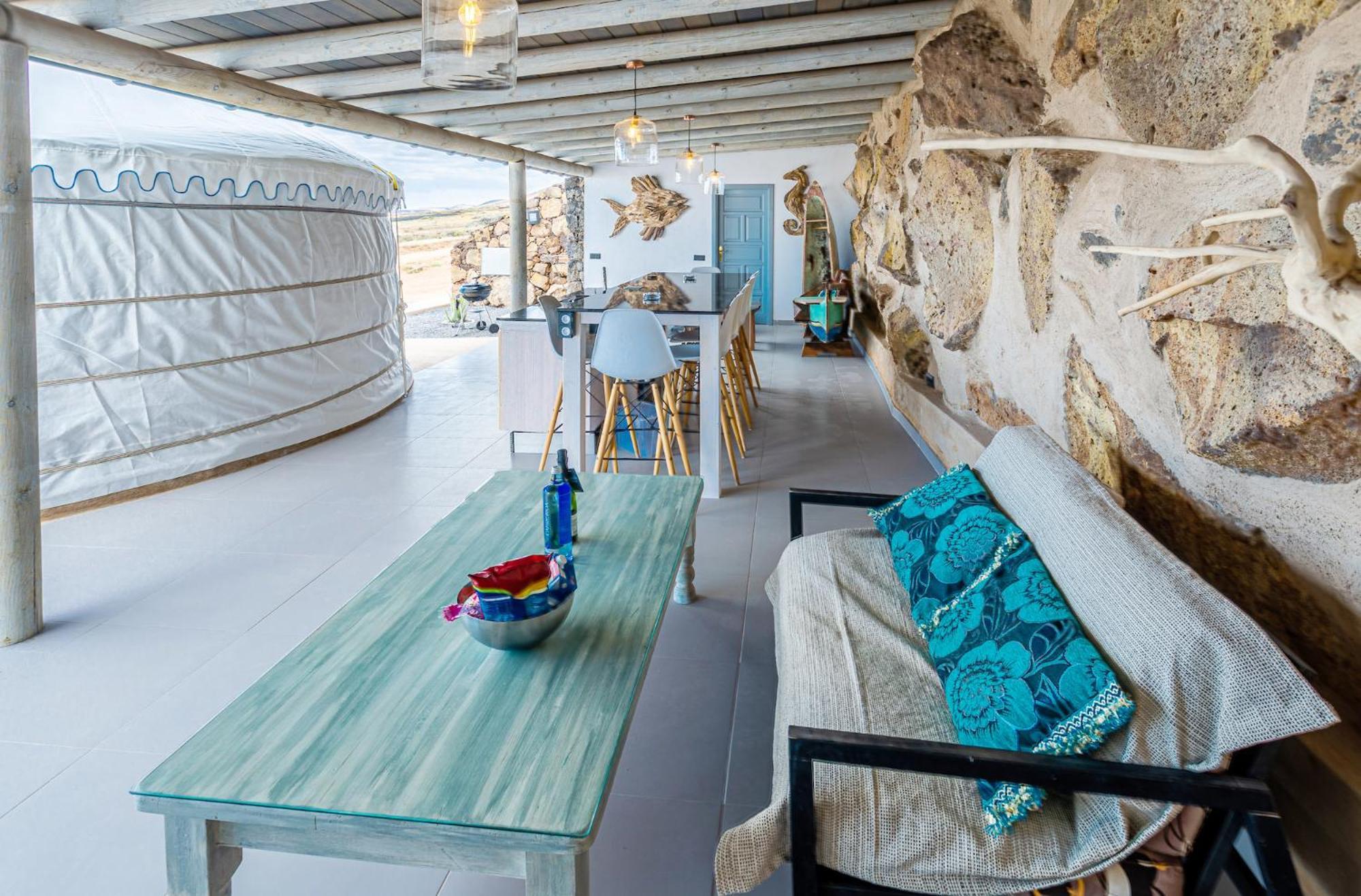 Palacio&yurt Villa