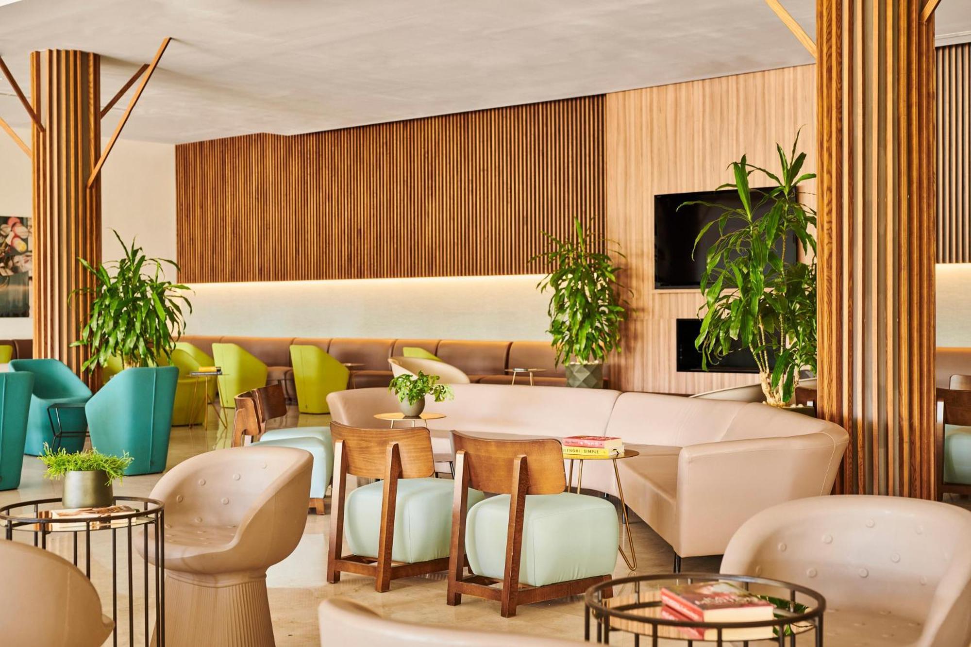 Zafiro Palace Alcudia Apartahotel 5*