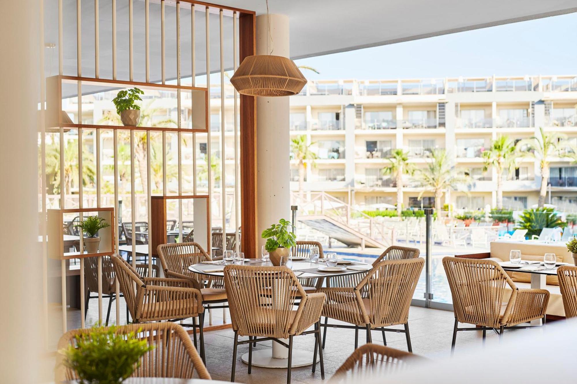 Zafiro Palace Alcudia Apartahotel