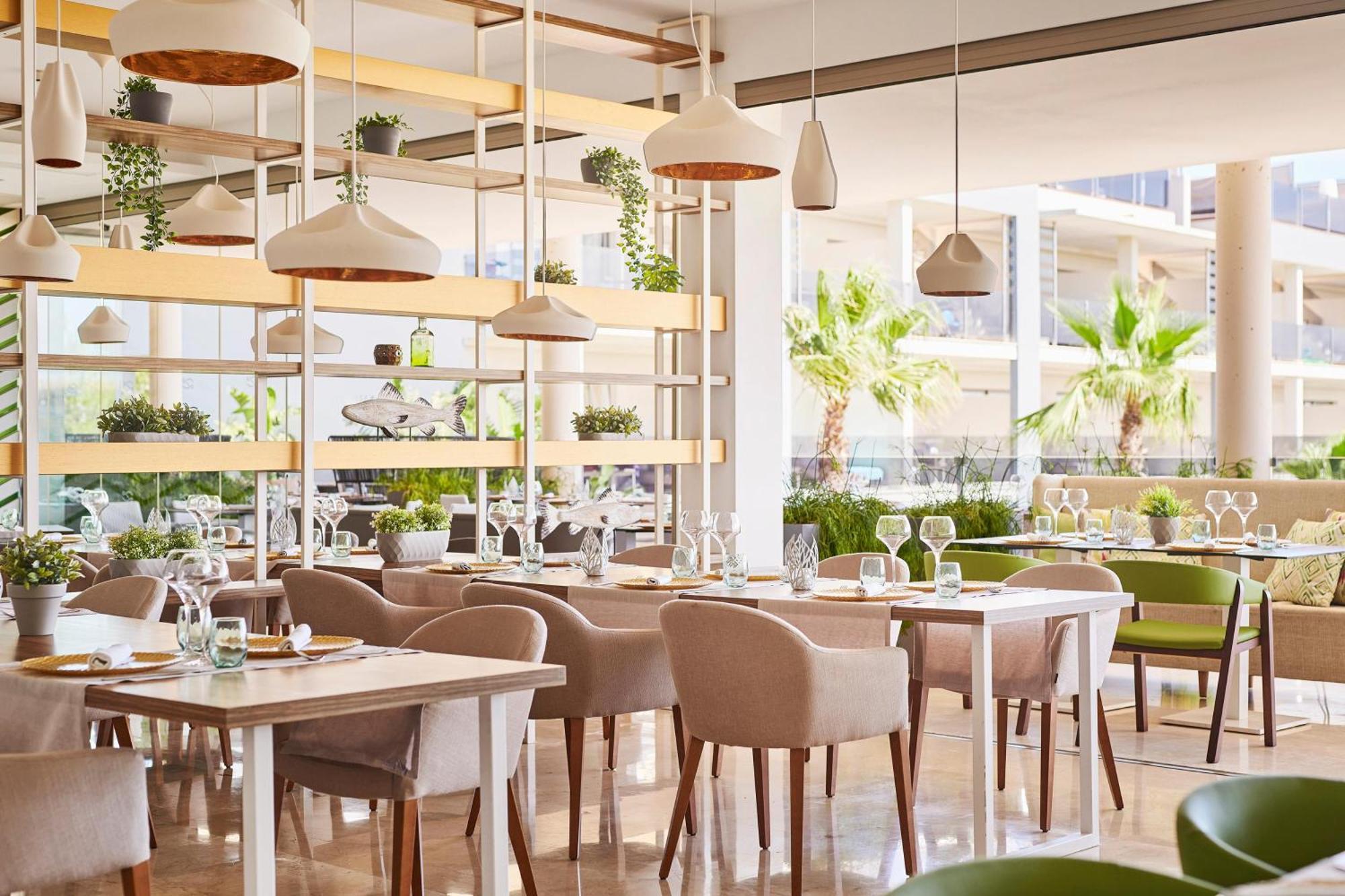Zafiro Palace Alcudia Puerto de Alcúdia