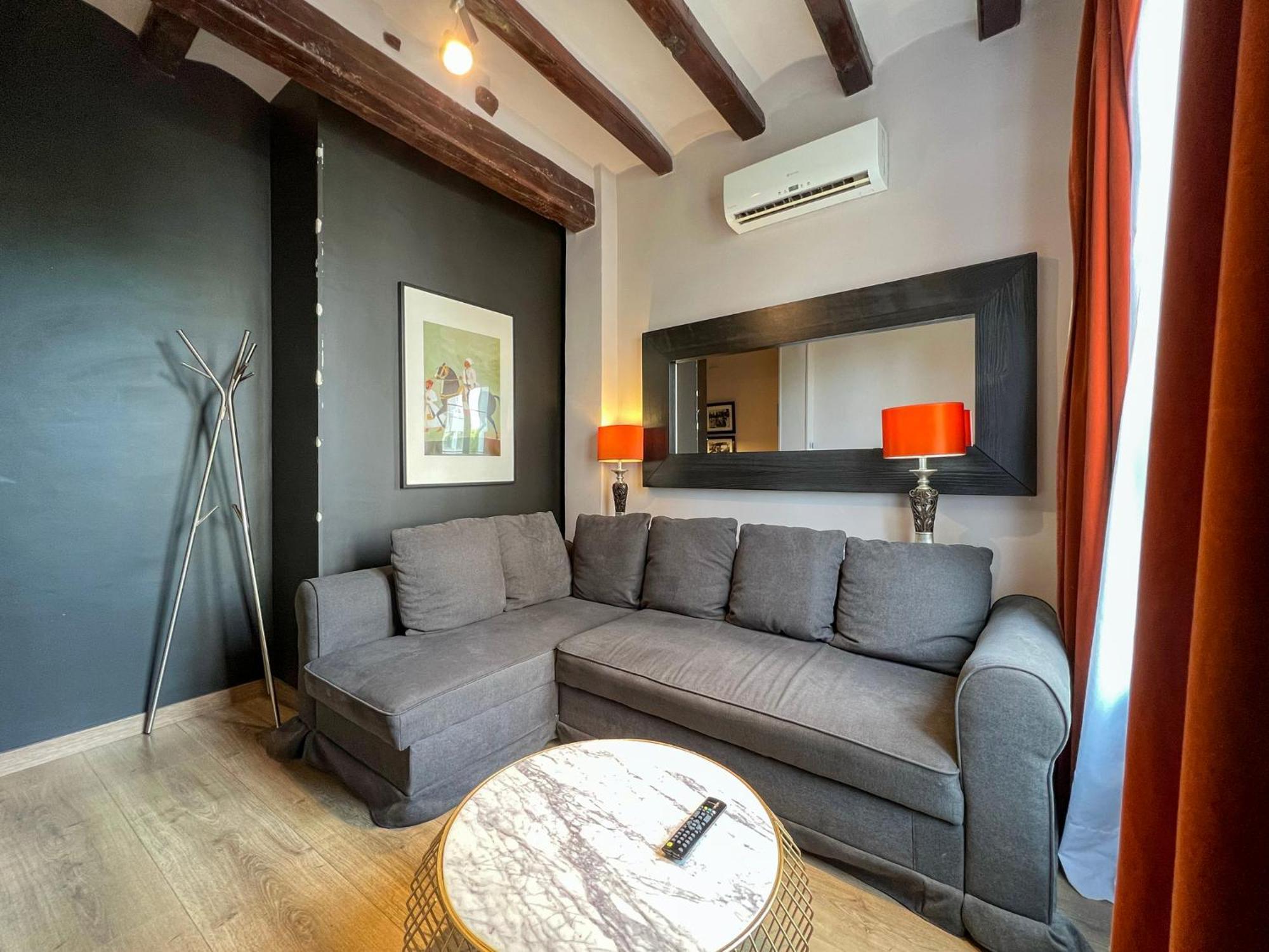 U-nique Est Apartment *