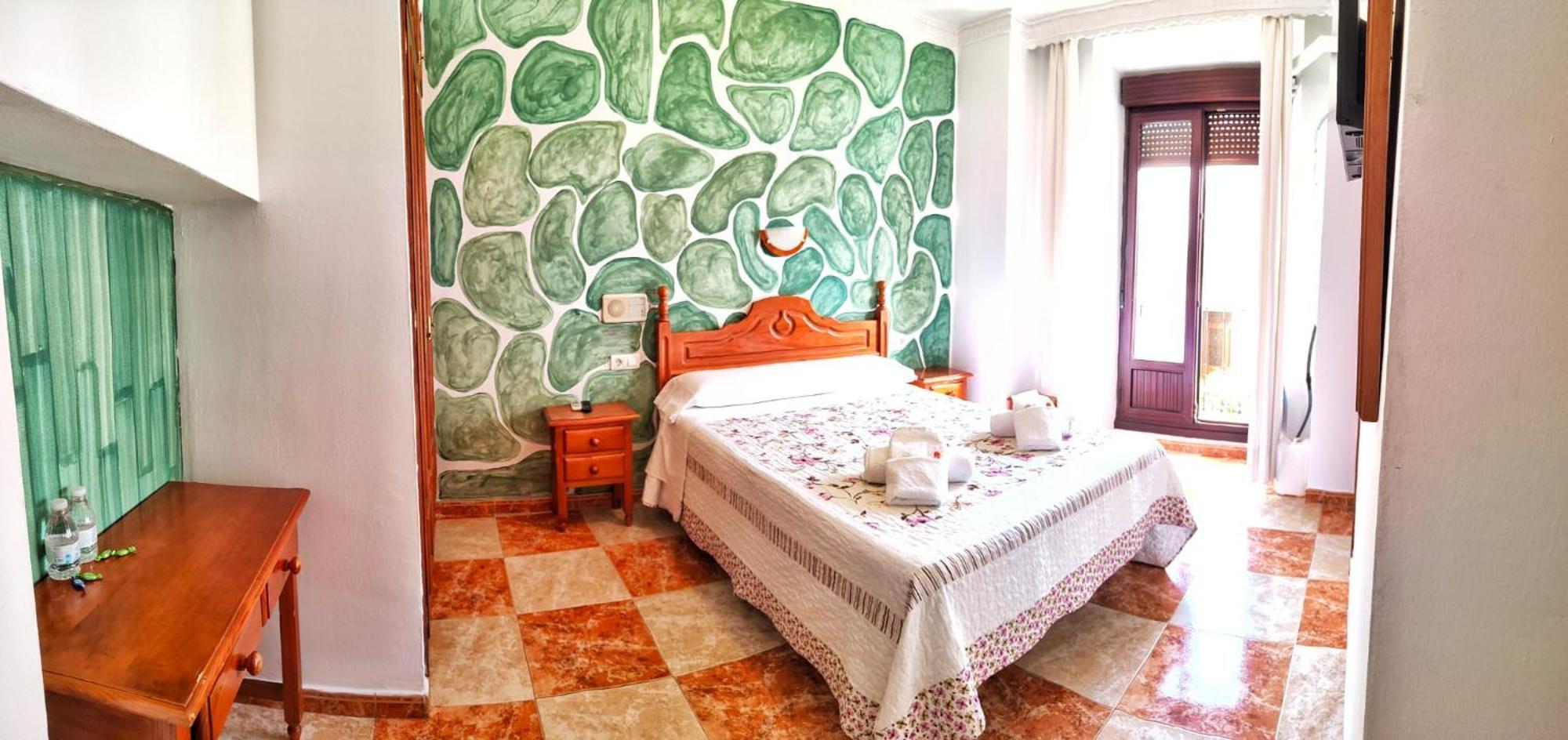 Virgen De Reyes Hotel