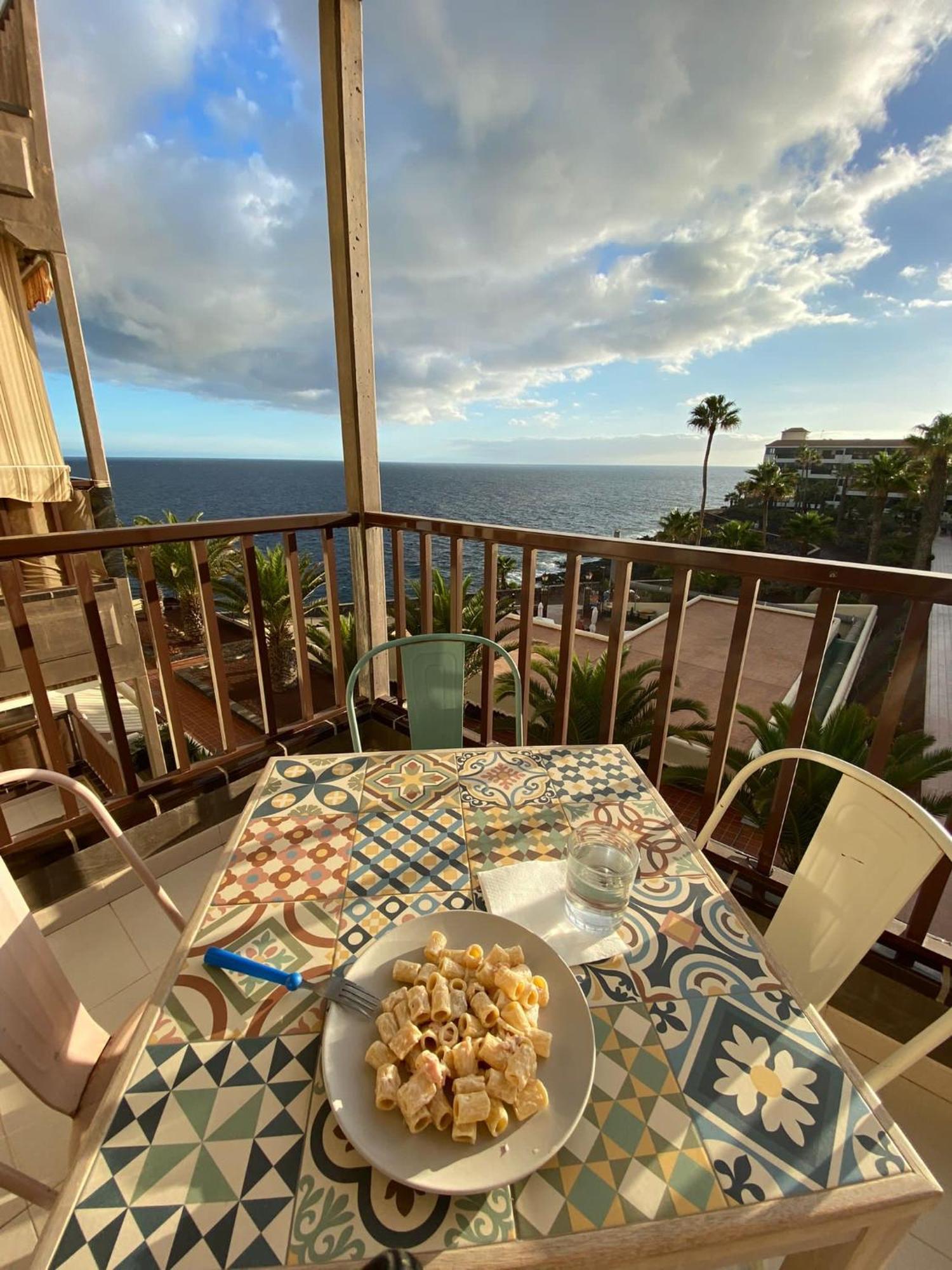 With Ocean Terrace Apartamento Costa del Silencio