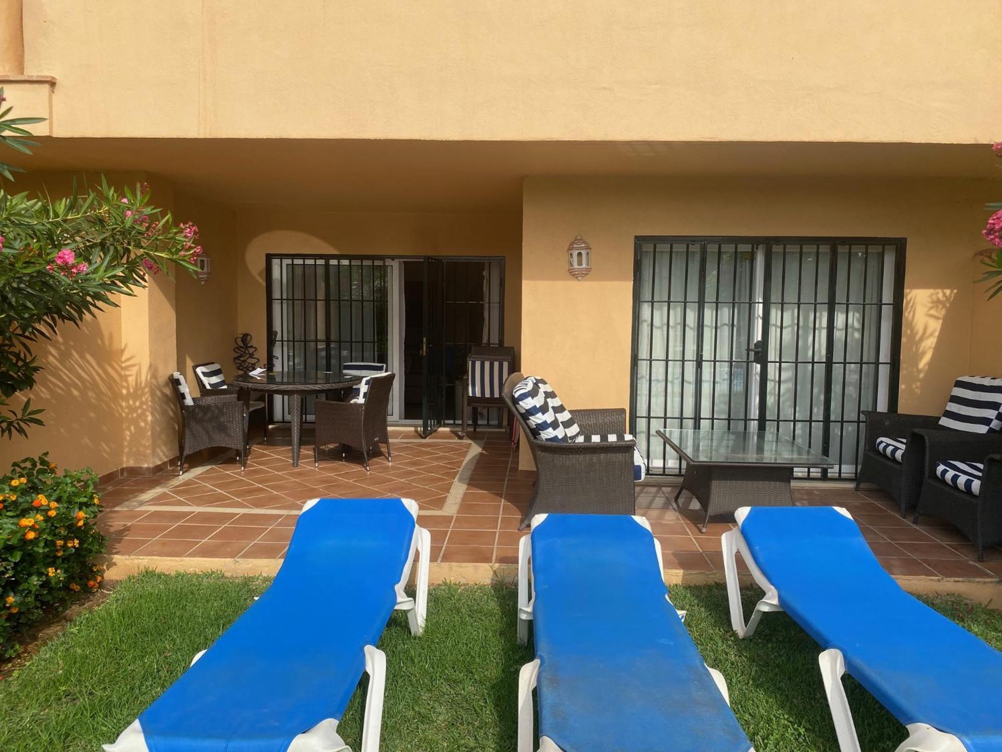 Apartment Lovely 2-bed In Elviria Nr