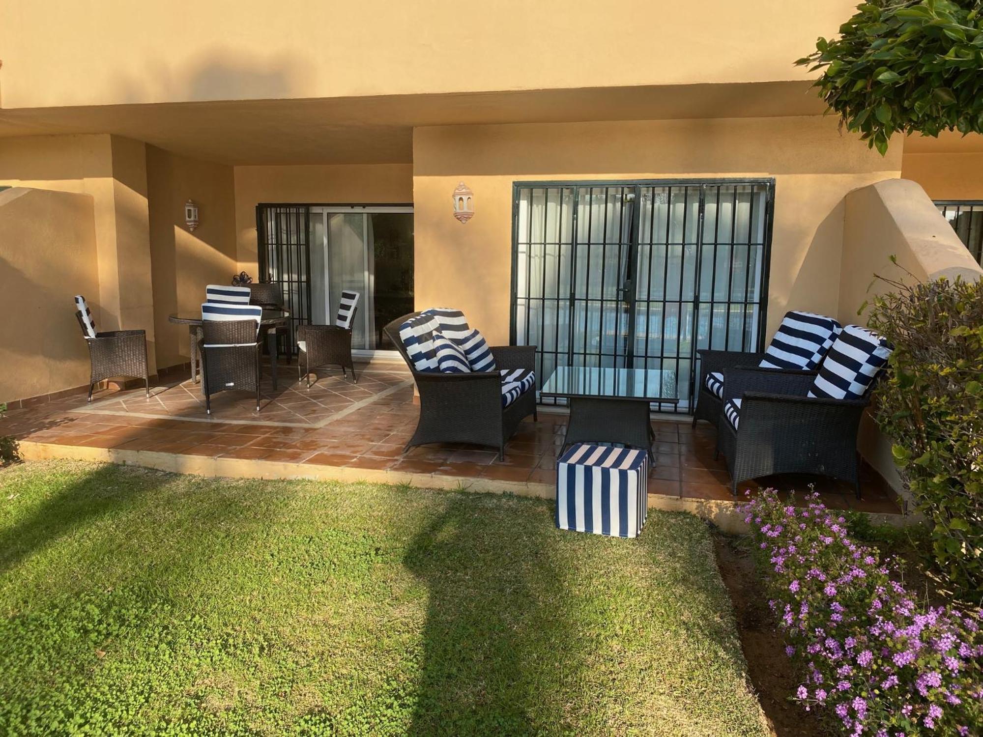 Lovely 2-bed In Elviria Nr Apartment Marbella