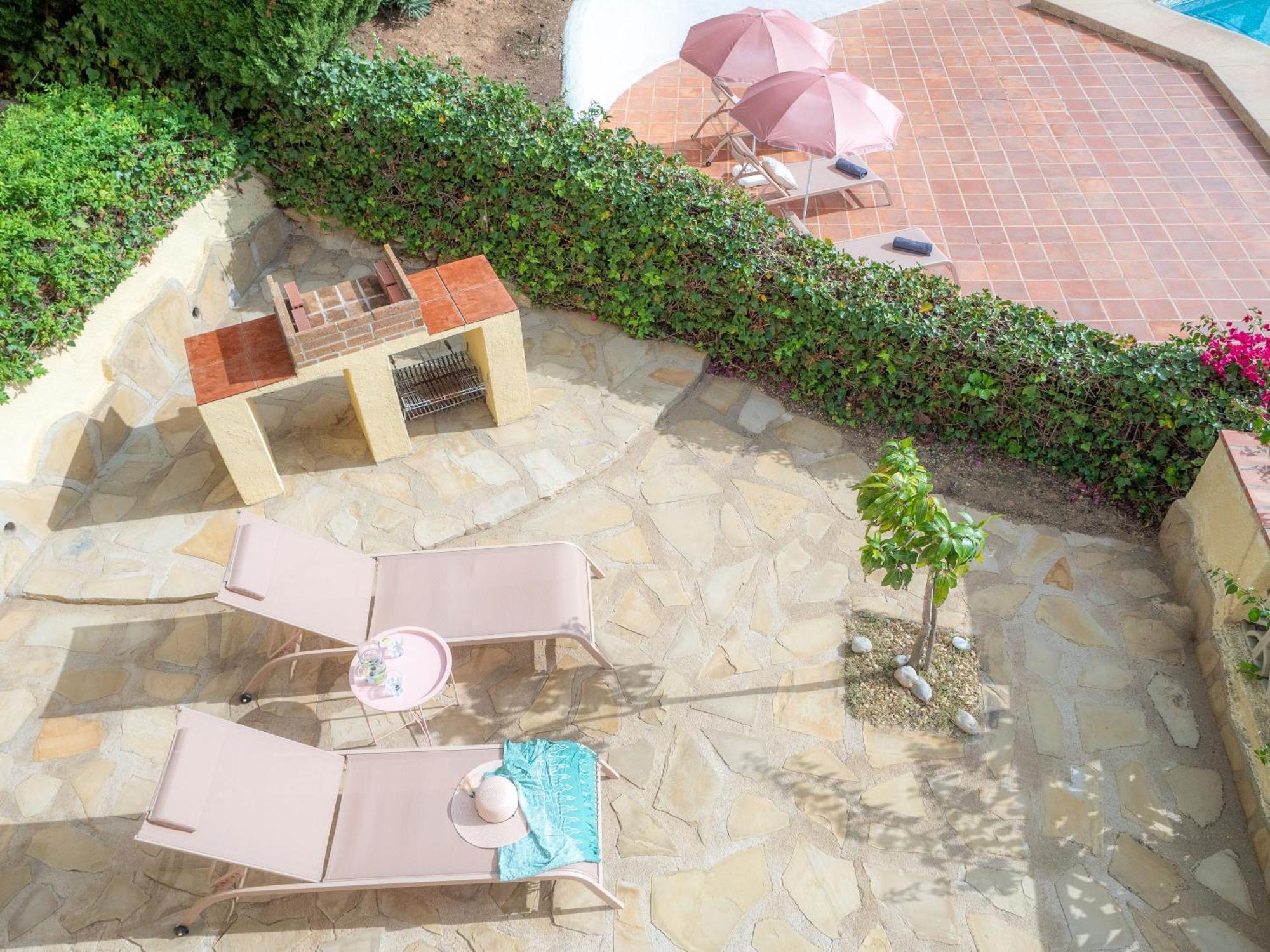 Authentic Groundfloor In Beautiful Villa, *