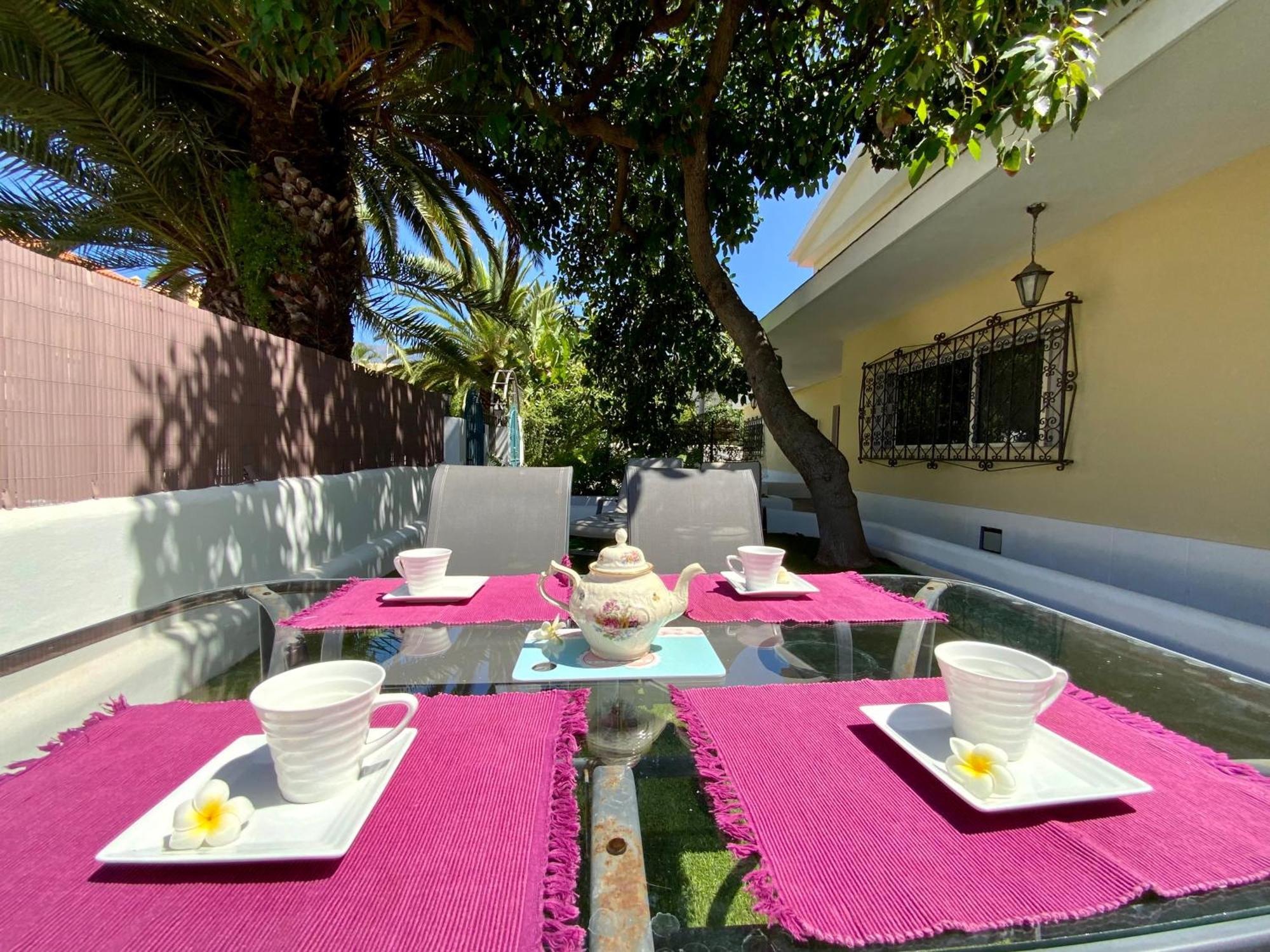 La Casa De Flor Teleworking Сasa de vacaciones