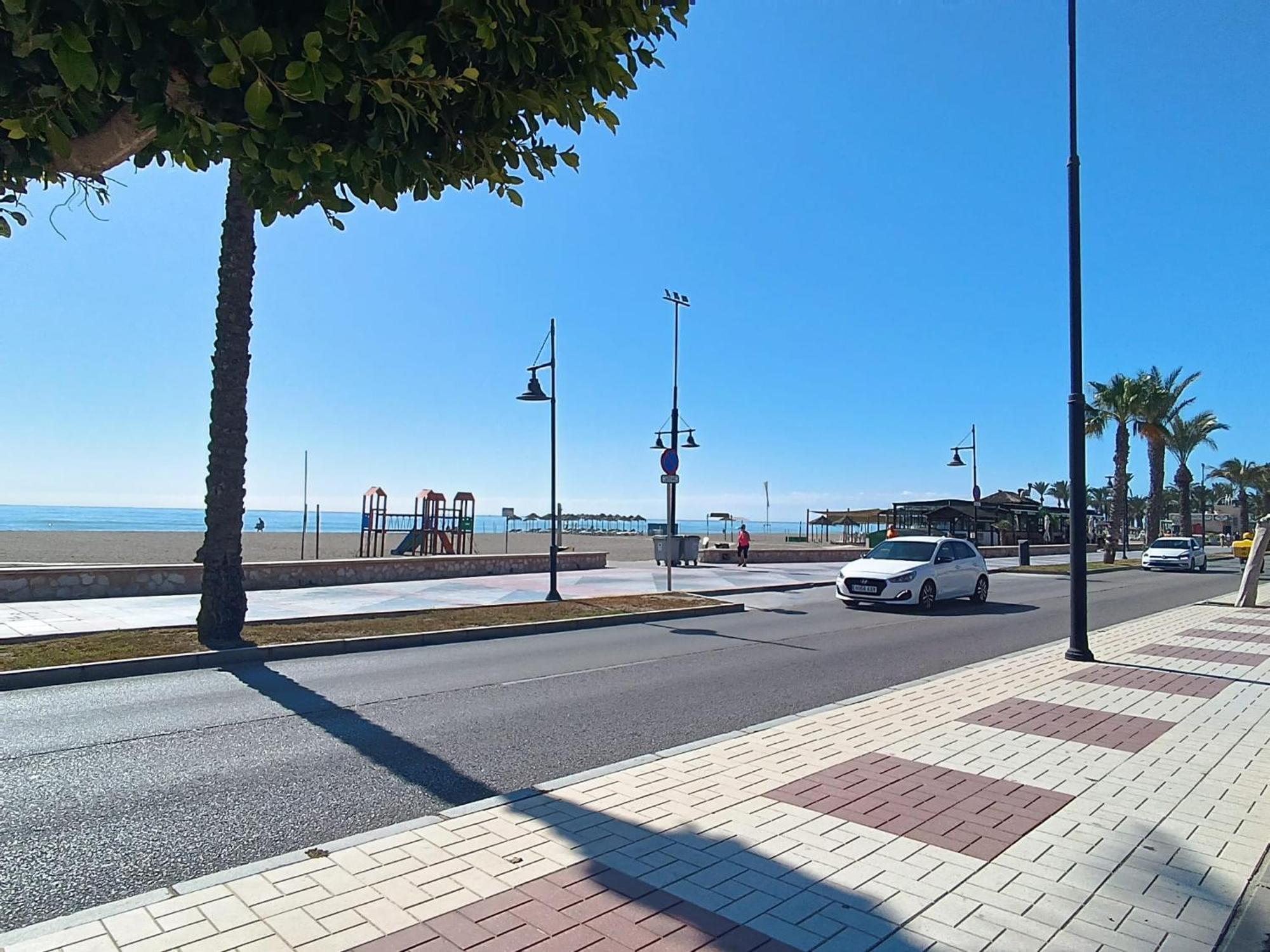 Dos Soles - Only 100 Meters From Apartamento Torremolinos