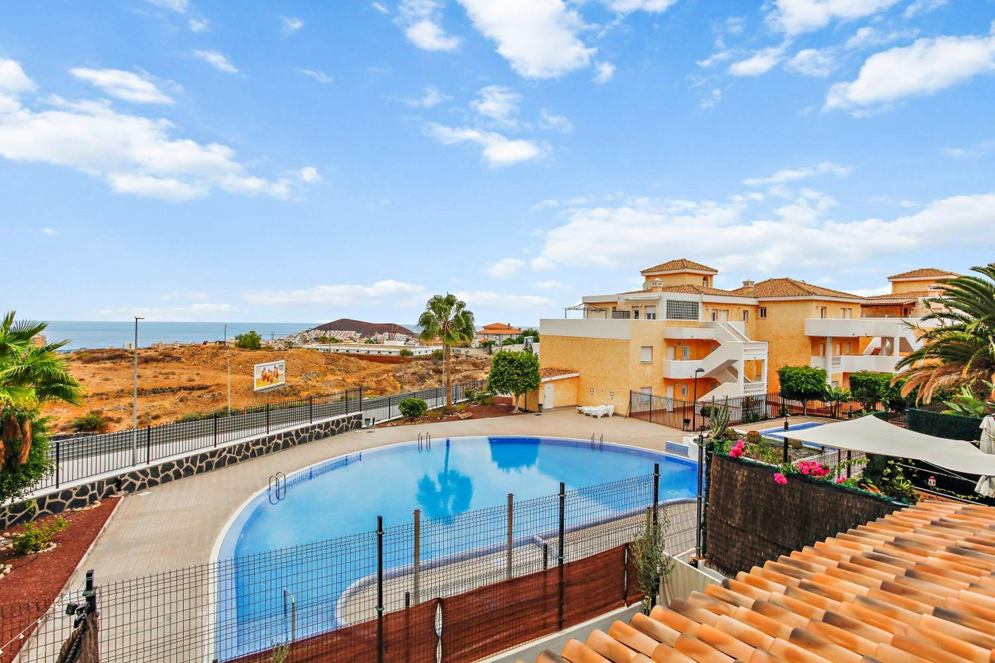 1 Bedroom Giuly Sea Views In Cristianos