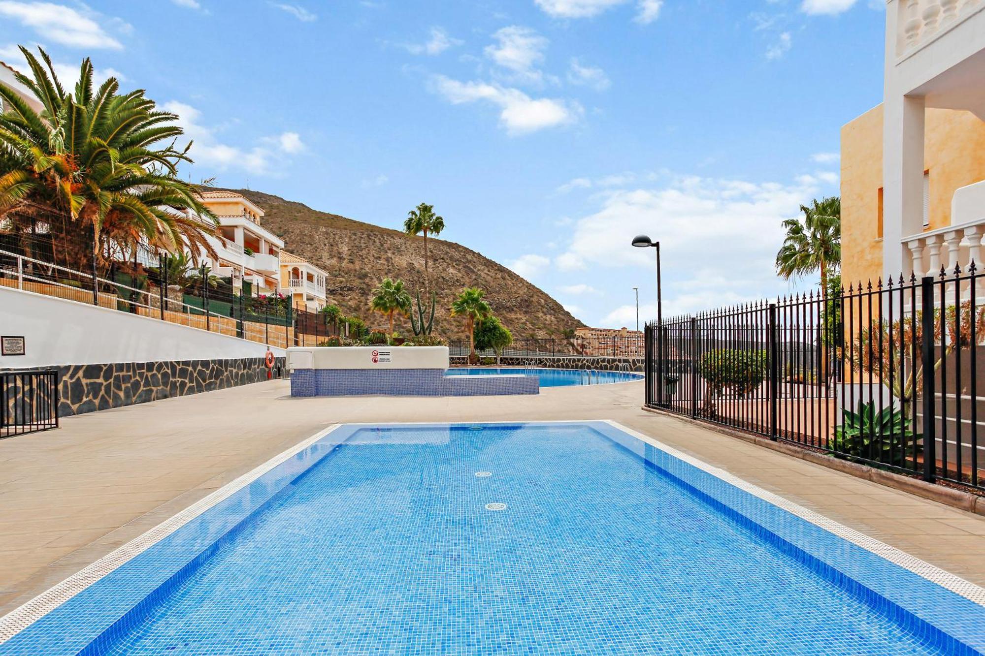 1 Bedroom Giuly Sea Views In Cristianos * Los Cristianos (Tenerife)
