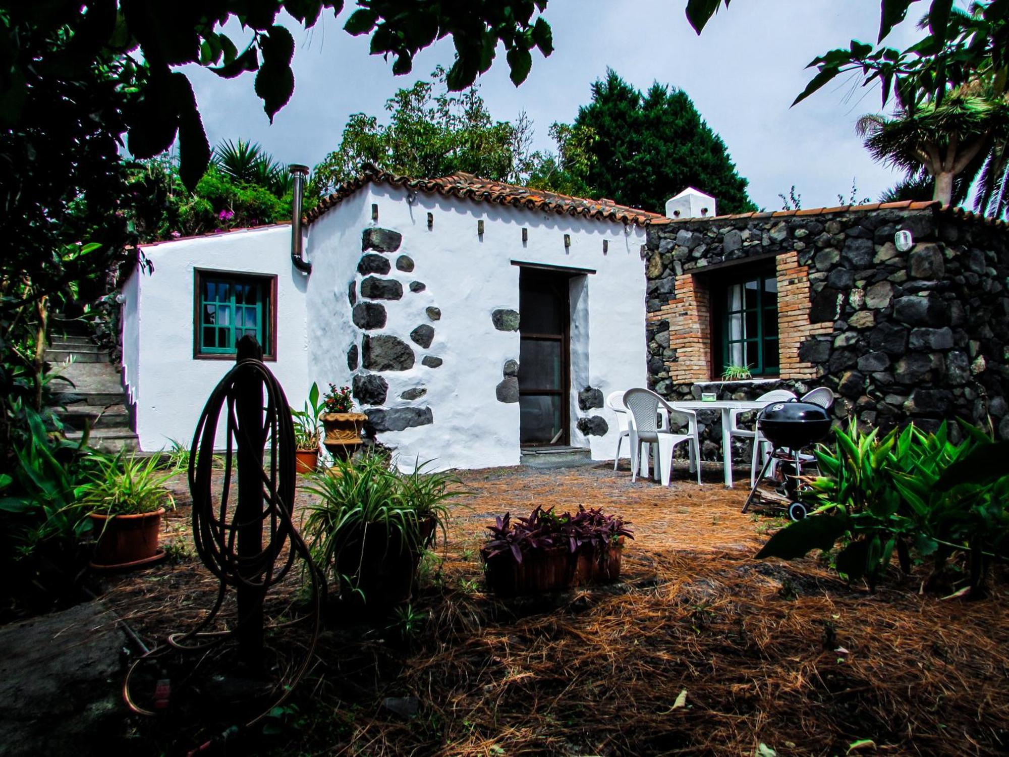 Country house La Bodega Casa Rural Con Piscina Y Jardines *