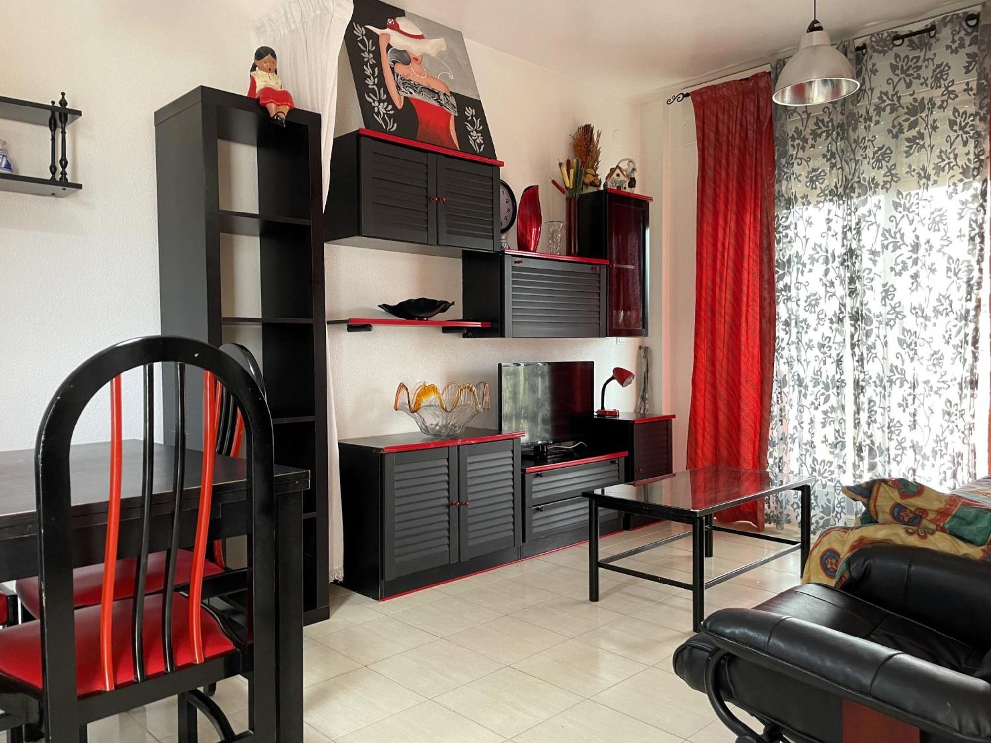 Siroco Holidays Lek 2/4 Apartment *