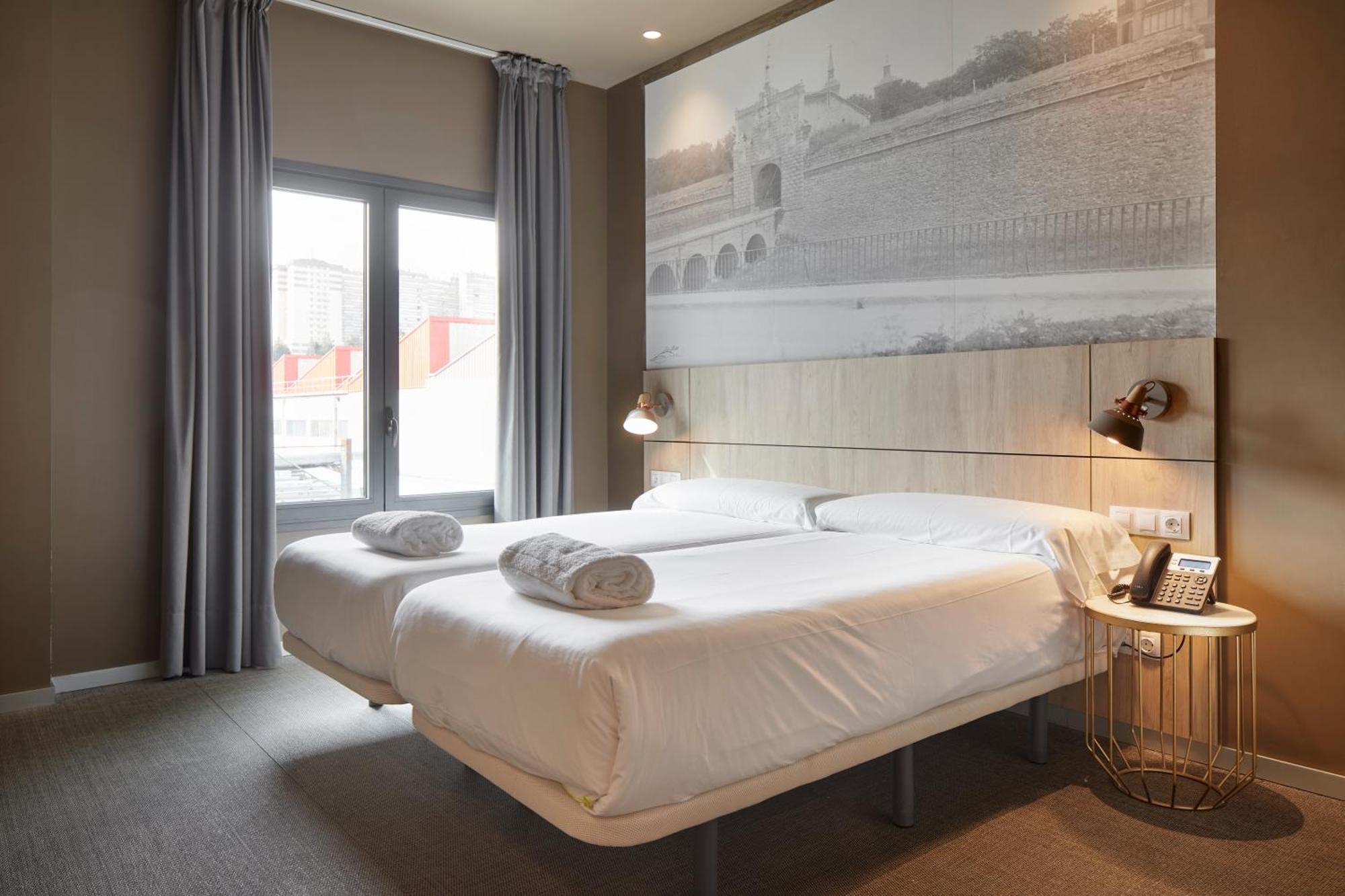 Landaben Hotel