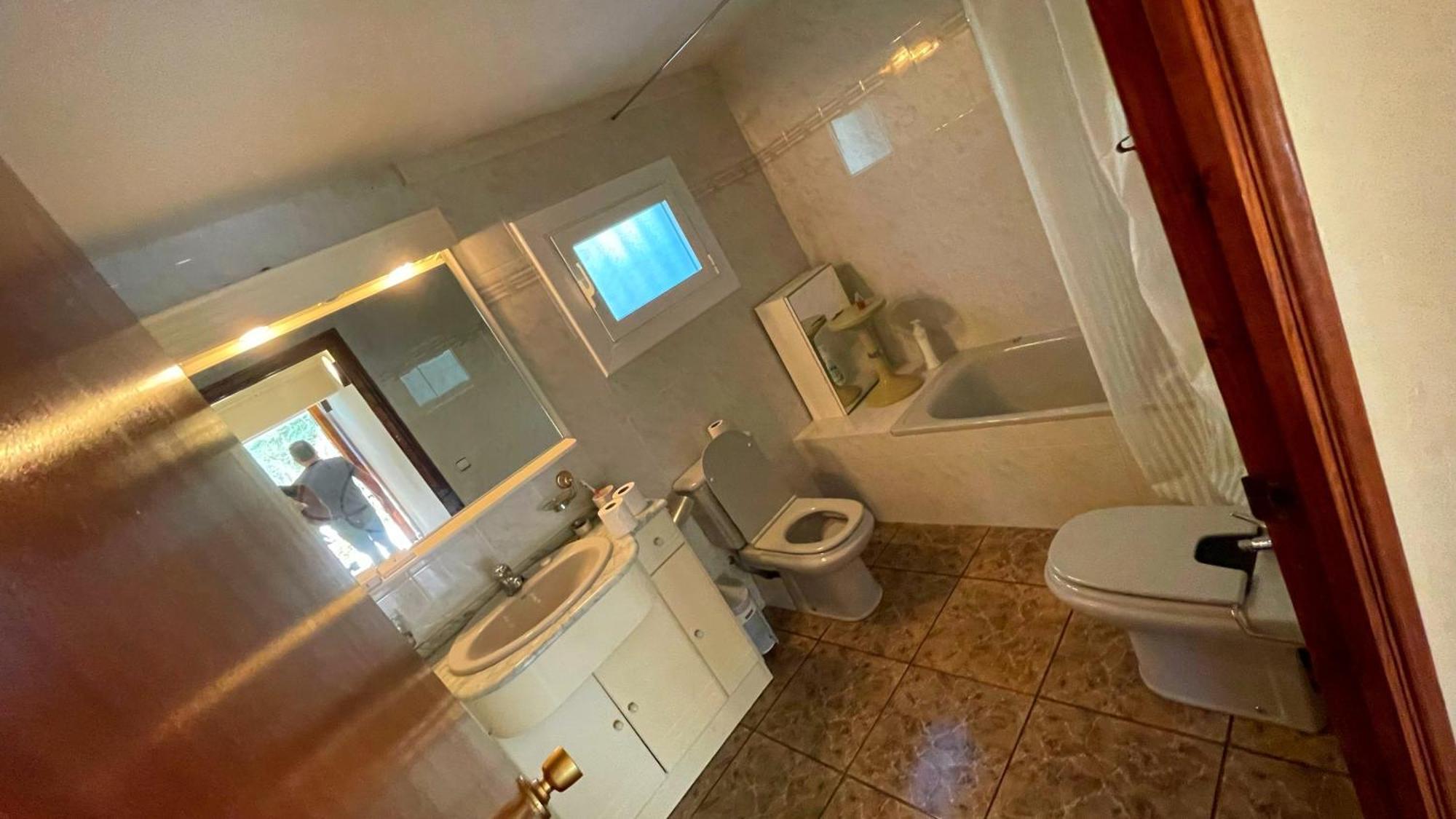 Paradise Lloret Guest house *