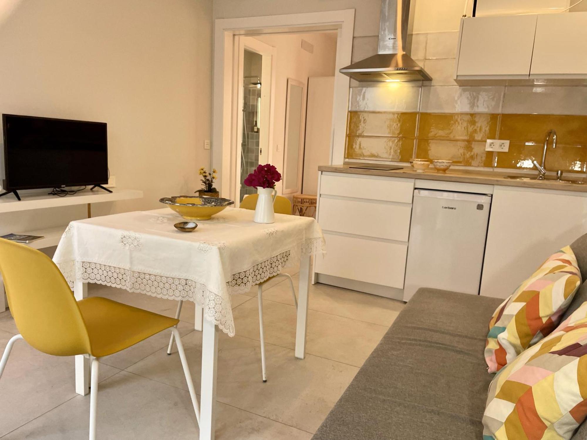 Madreselva Apartment Fernan Perez